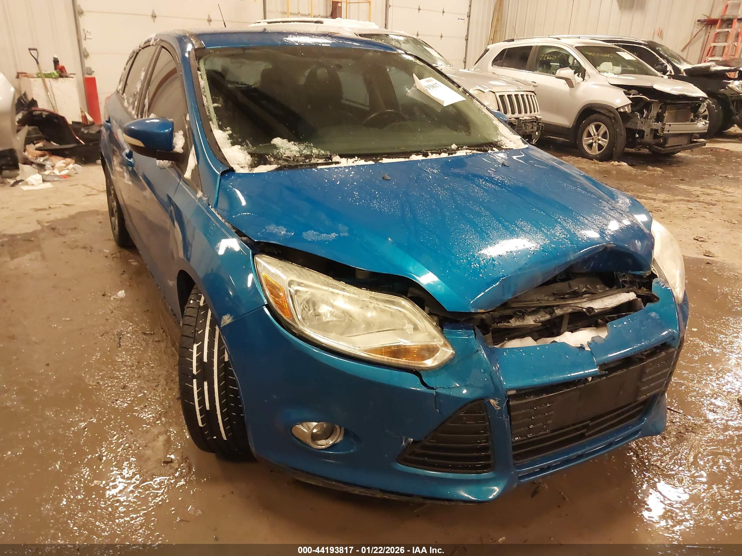 FORD FOCUS image 6