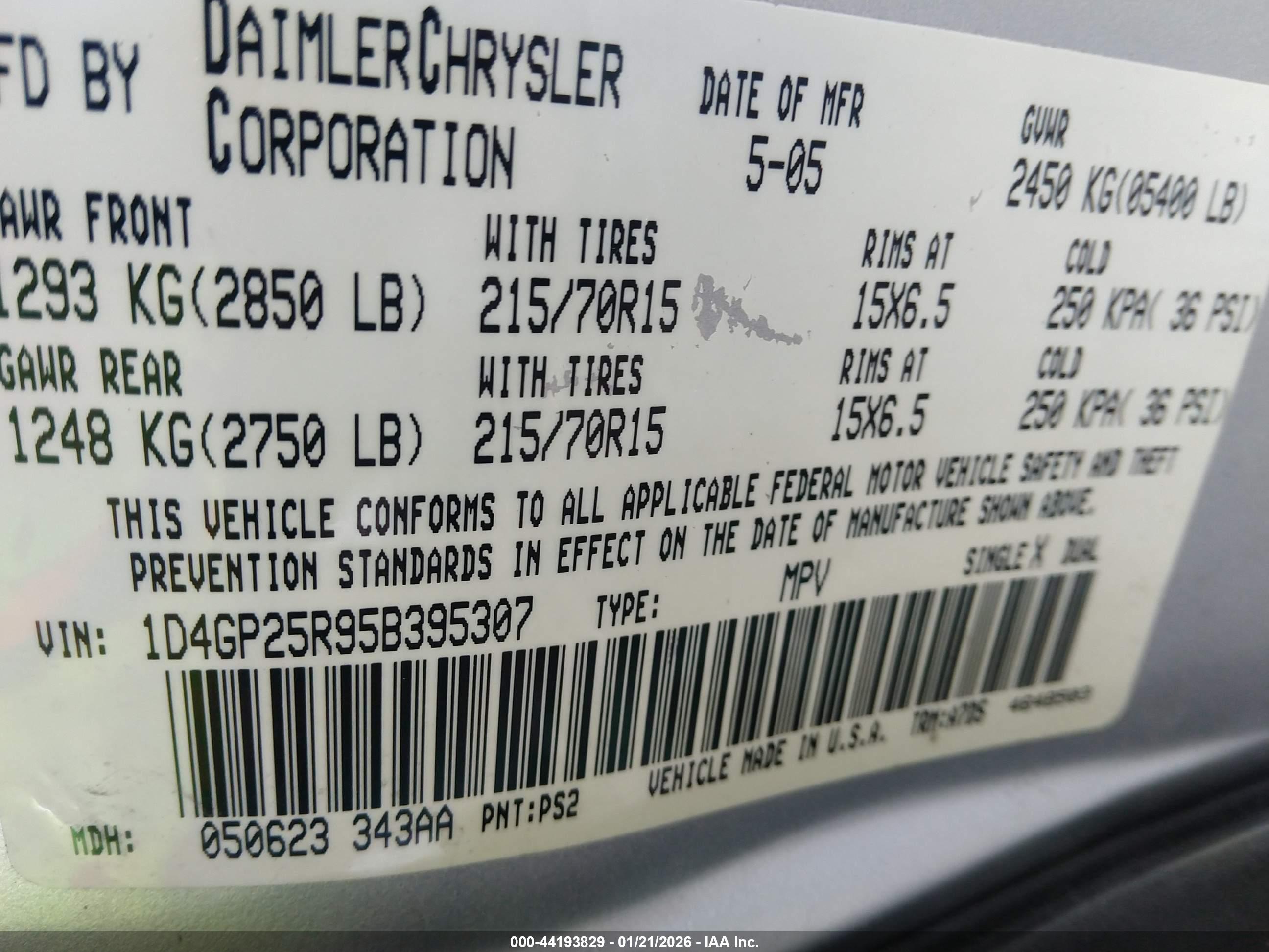DODGE CARAVAN image 9