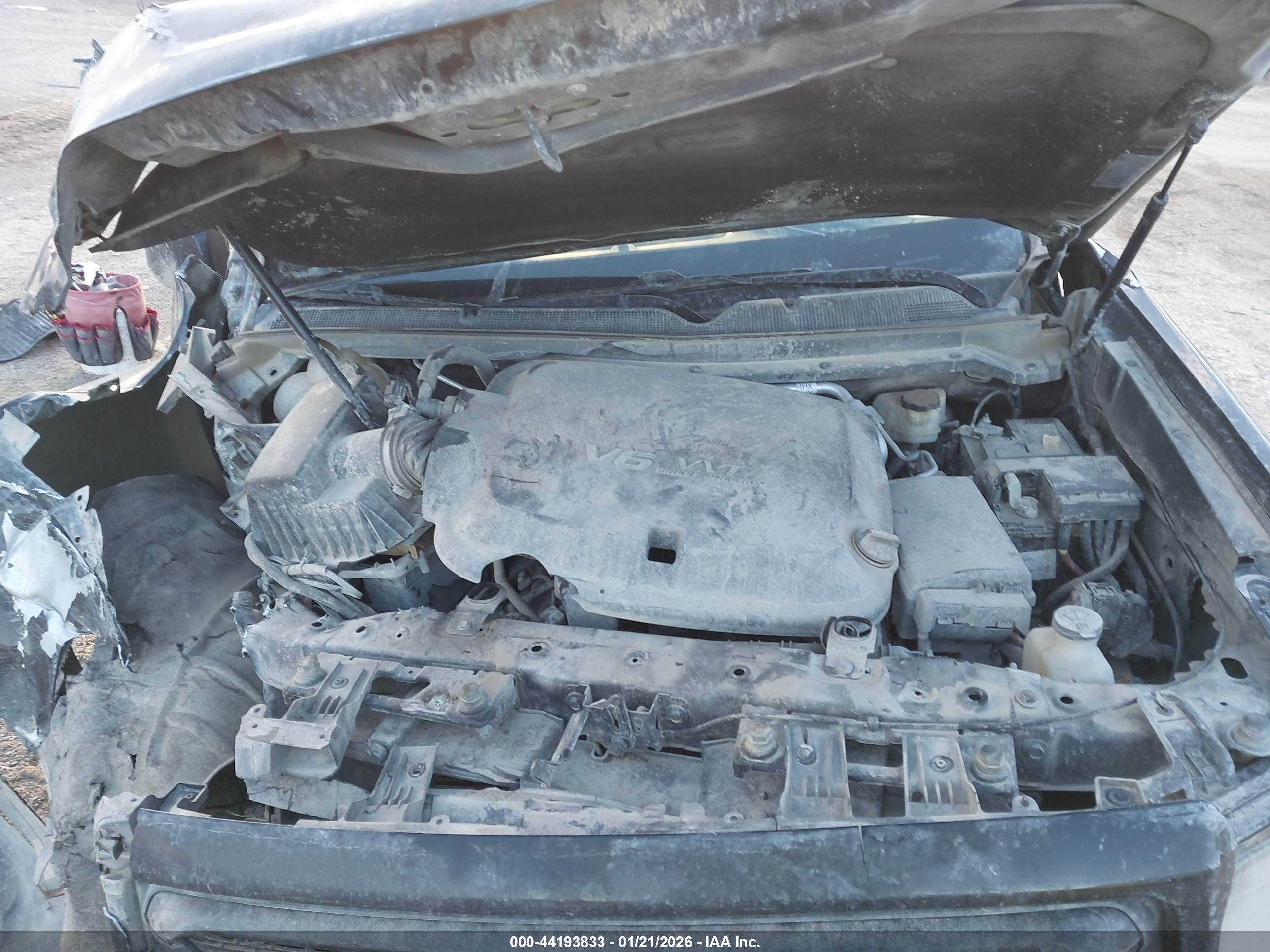 GMC CANYON image 10