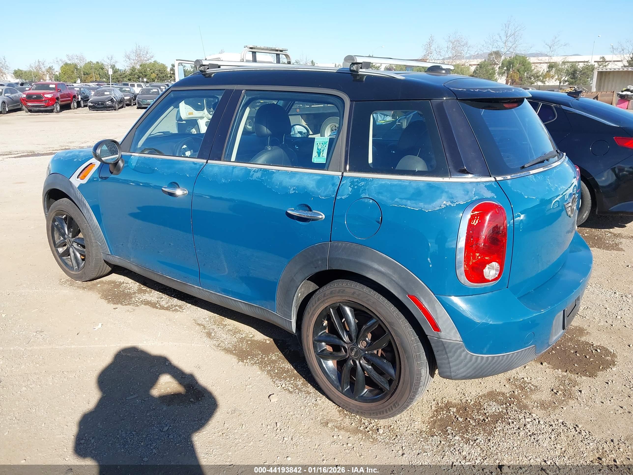 MINI COOPER image 3