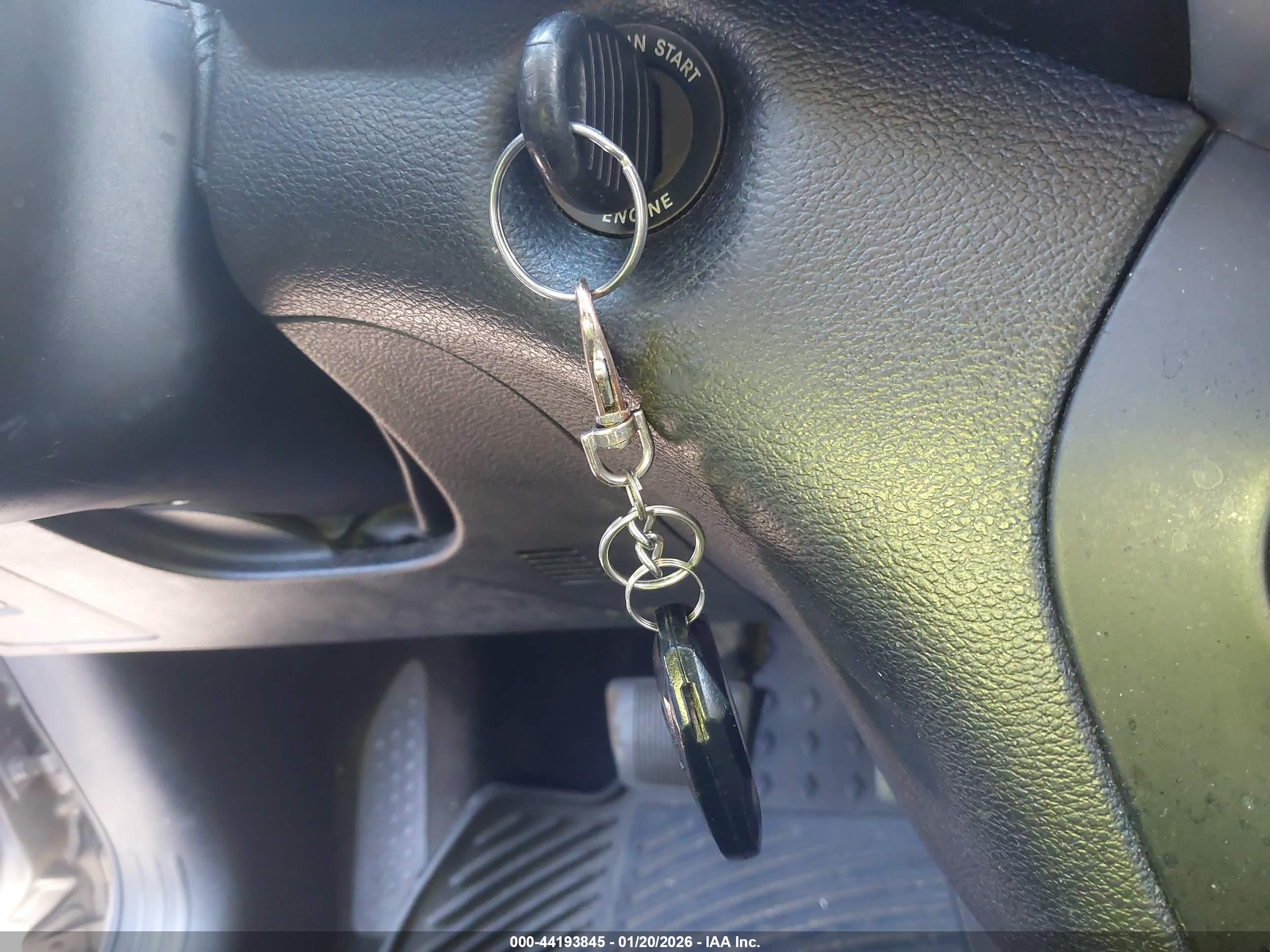 JEEP CHEROKEE image 11