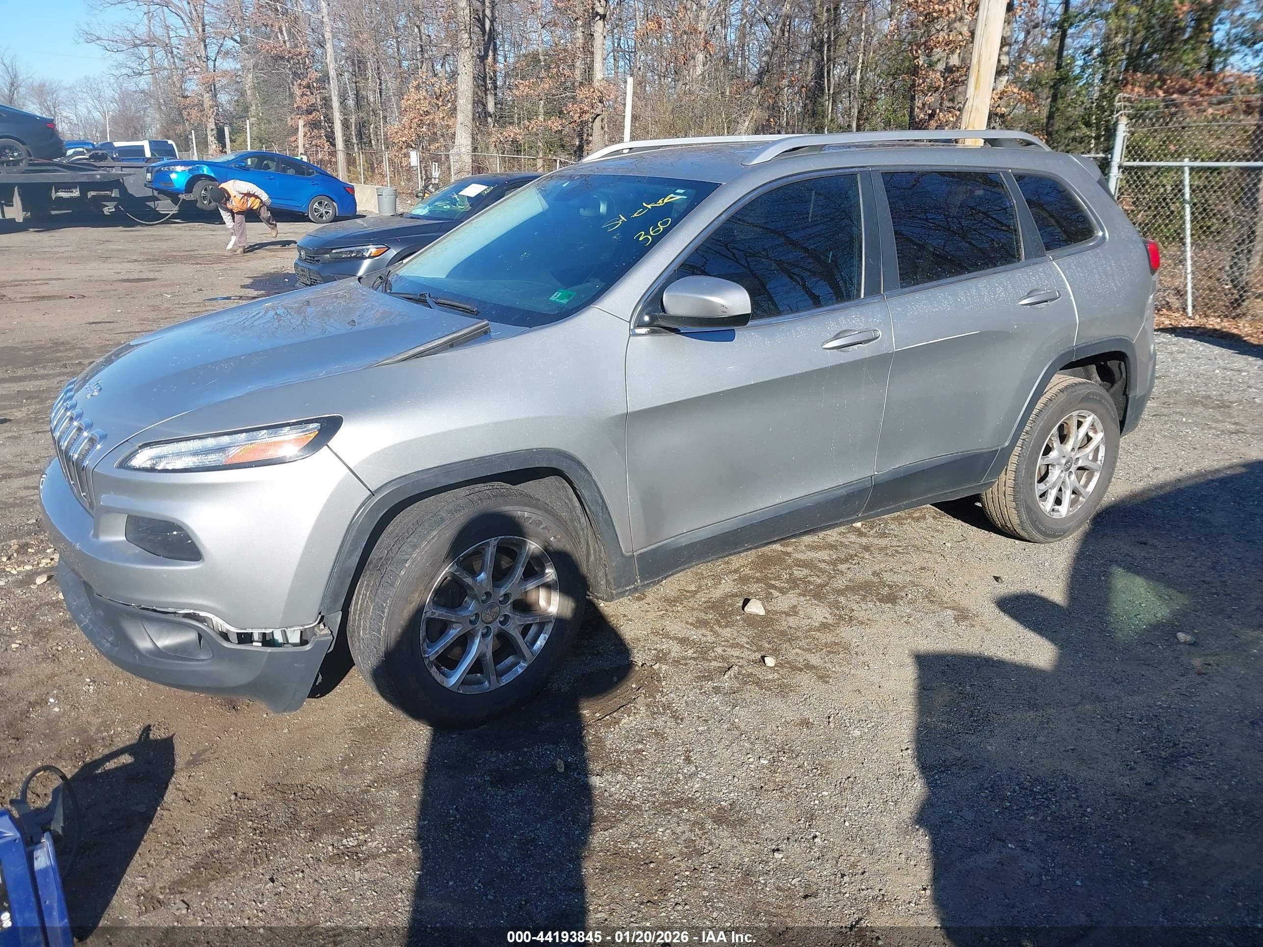 JEEP CHEROKEE image 2