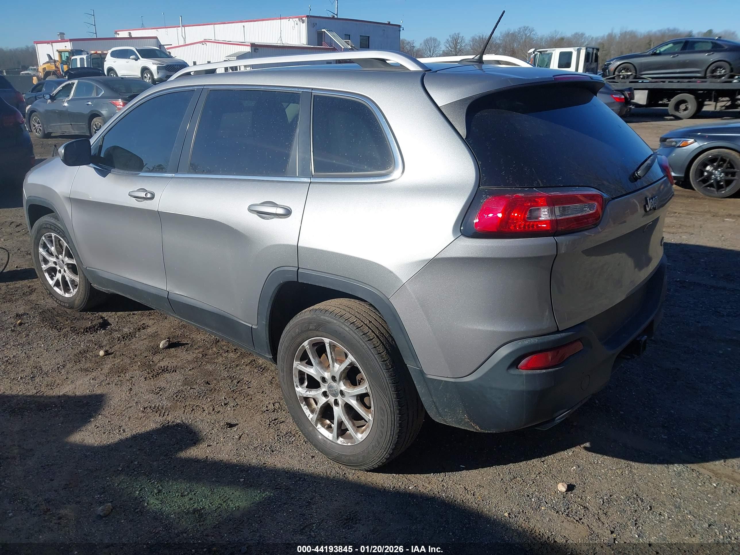 JEEP CHEROKEE image 3