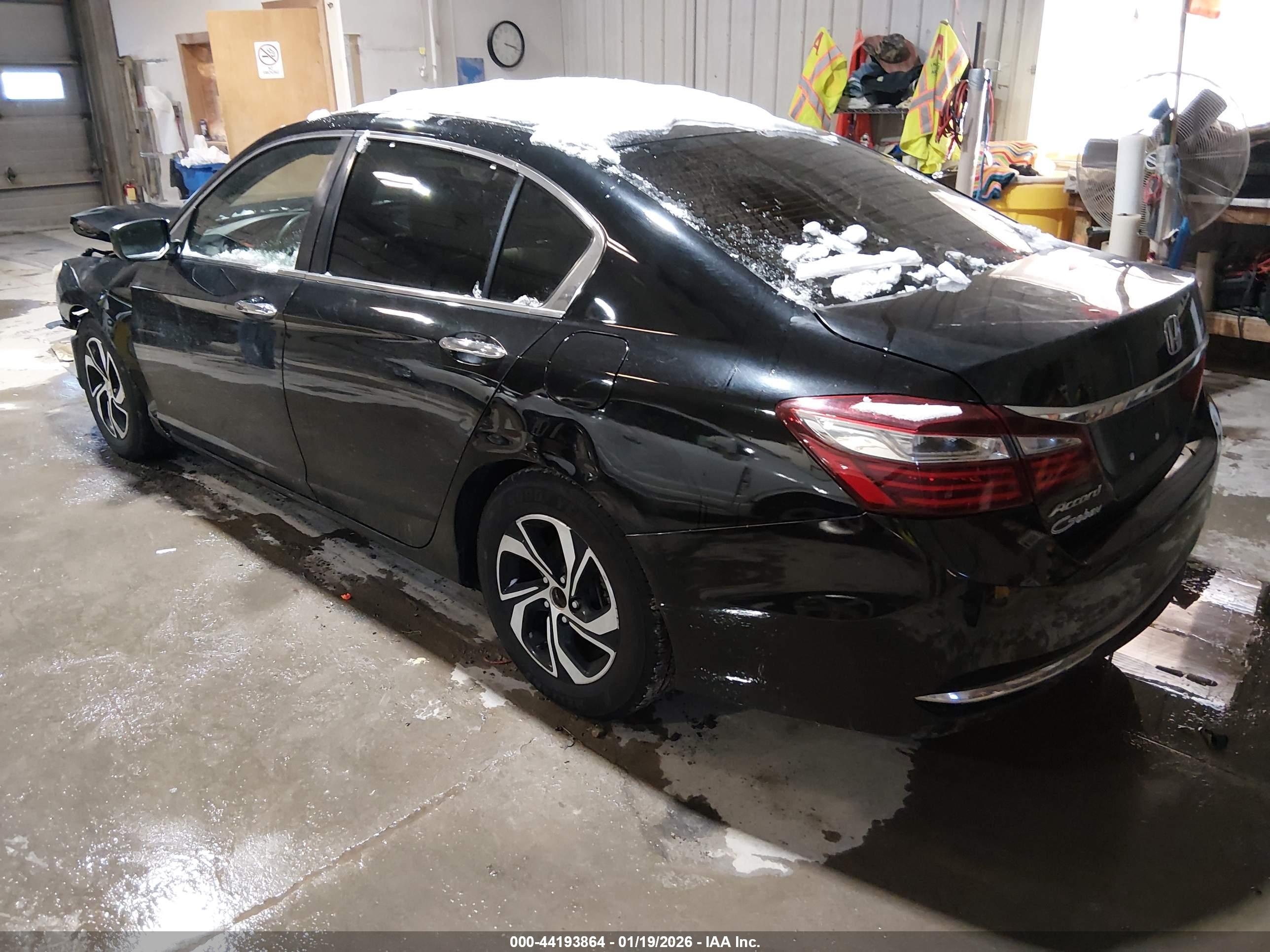 HONDA ACCORD image 3