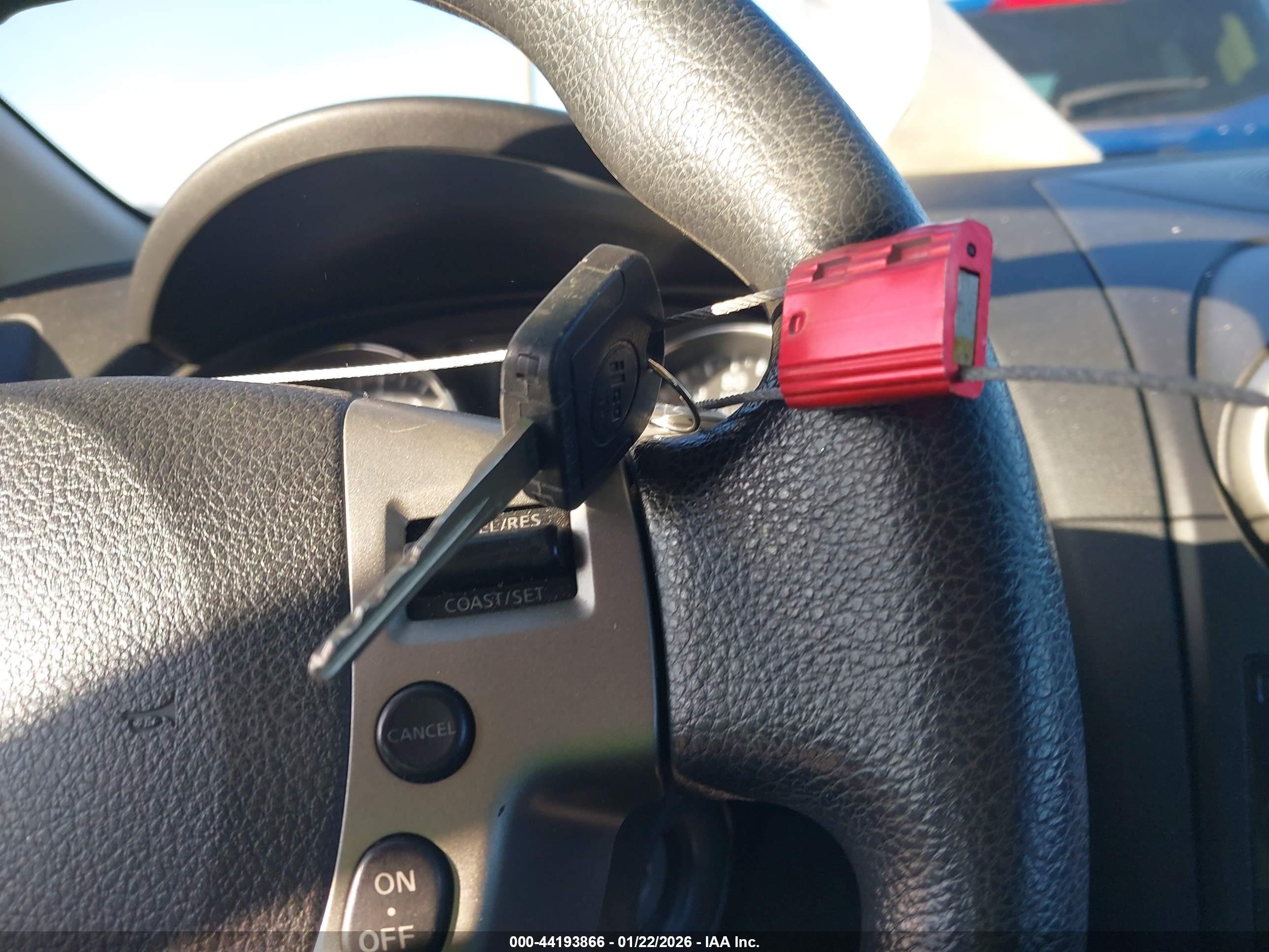 NISSAN ROGUE image 11