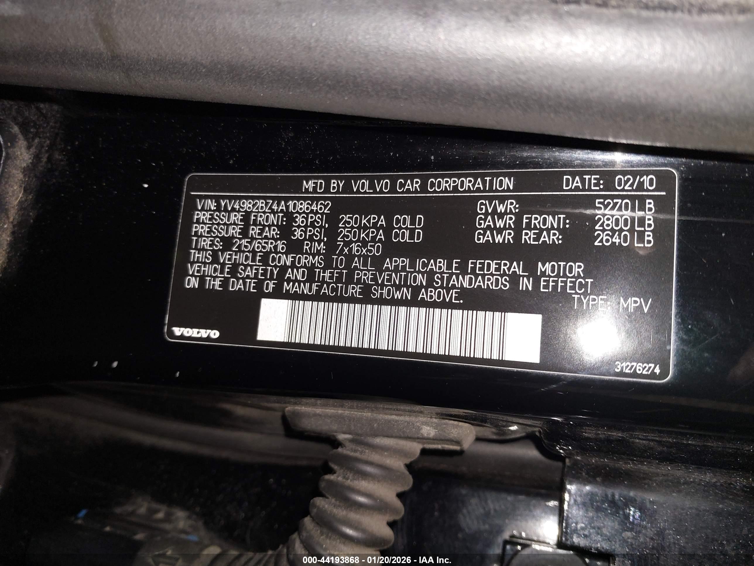 VOLVO XC70 image 9