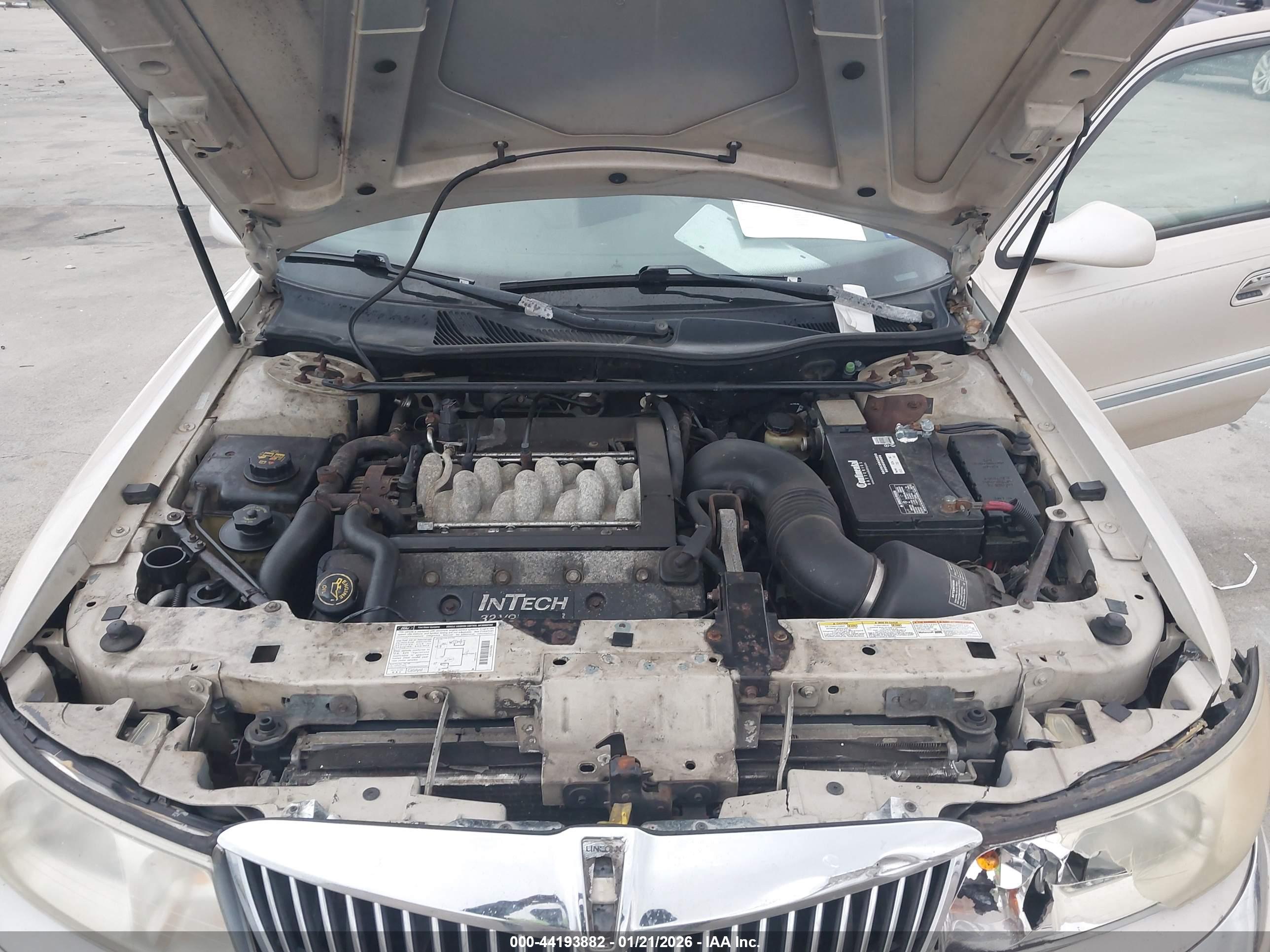 LINCOLN CONTINENTAL image 10
