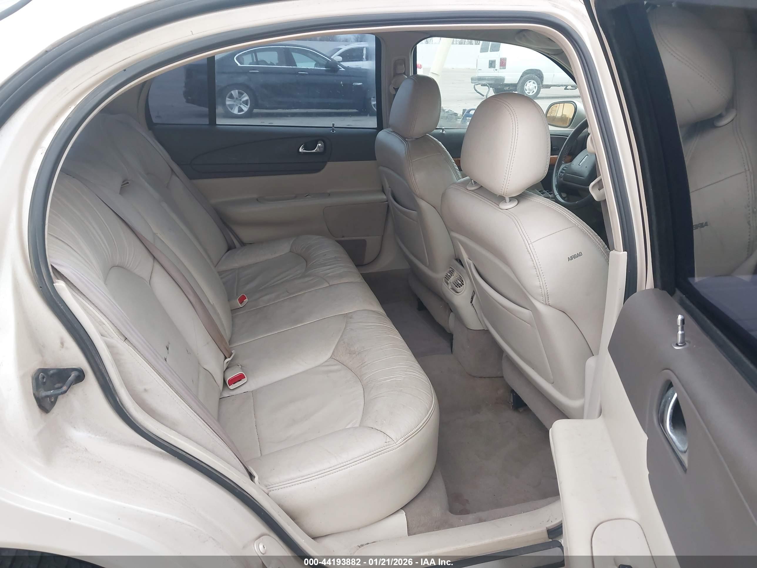 LINCOLN CONTINENTAL image 8