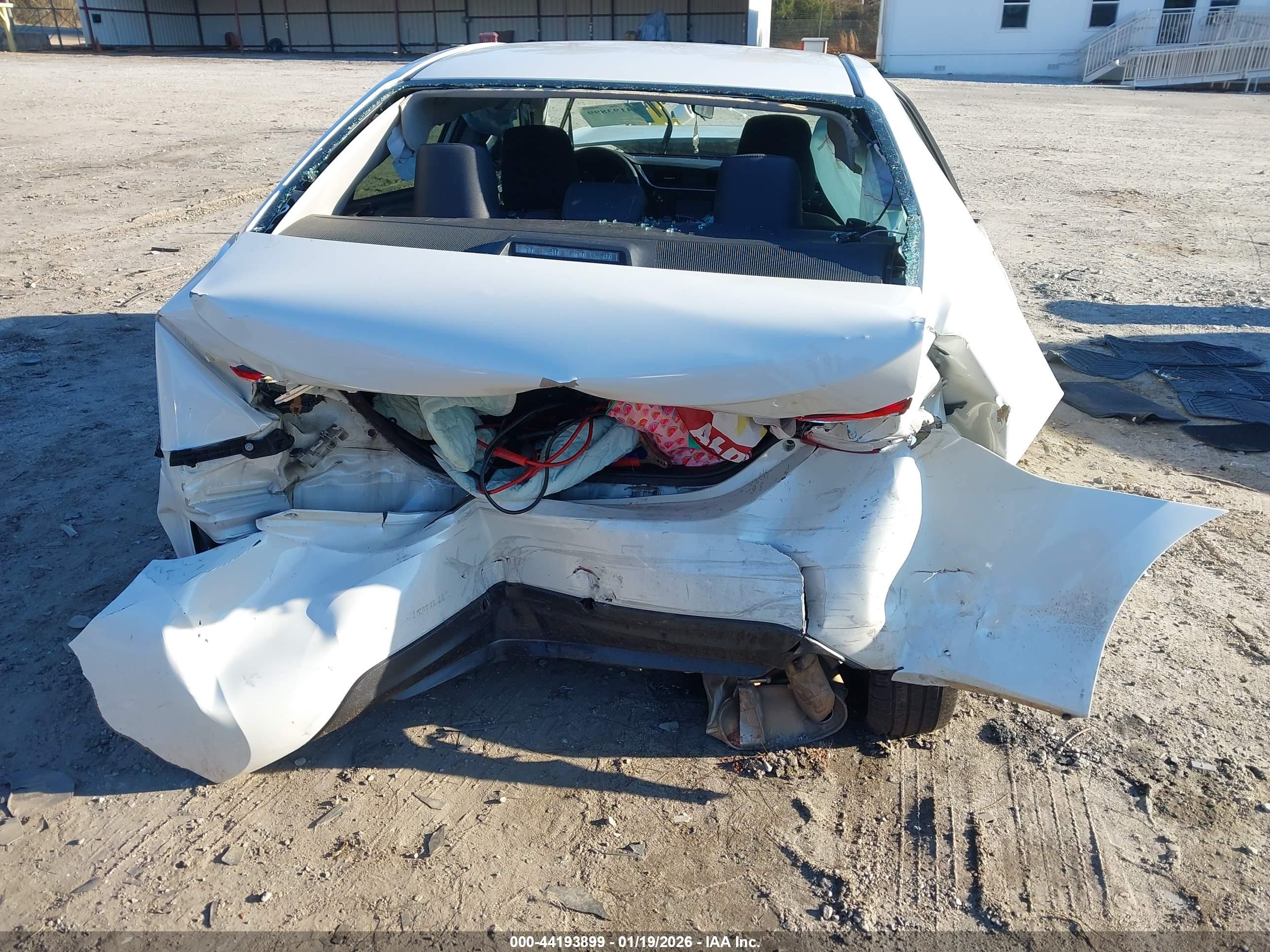 TOYOTA COROLLA image 6