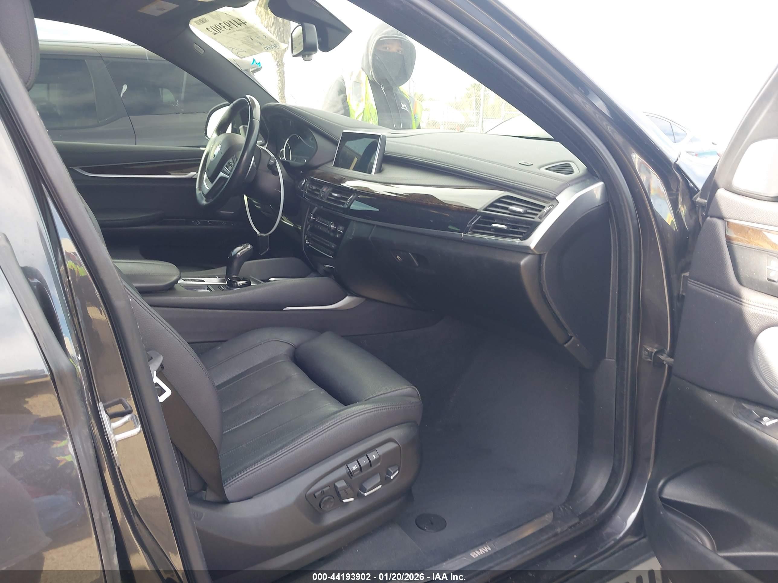 BMW X6 image 5