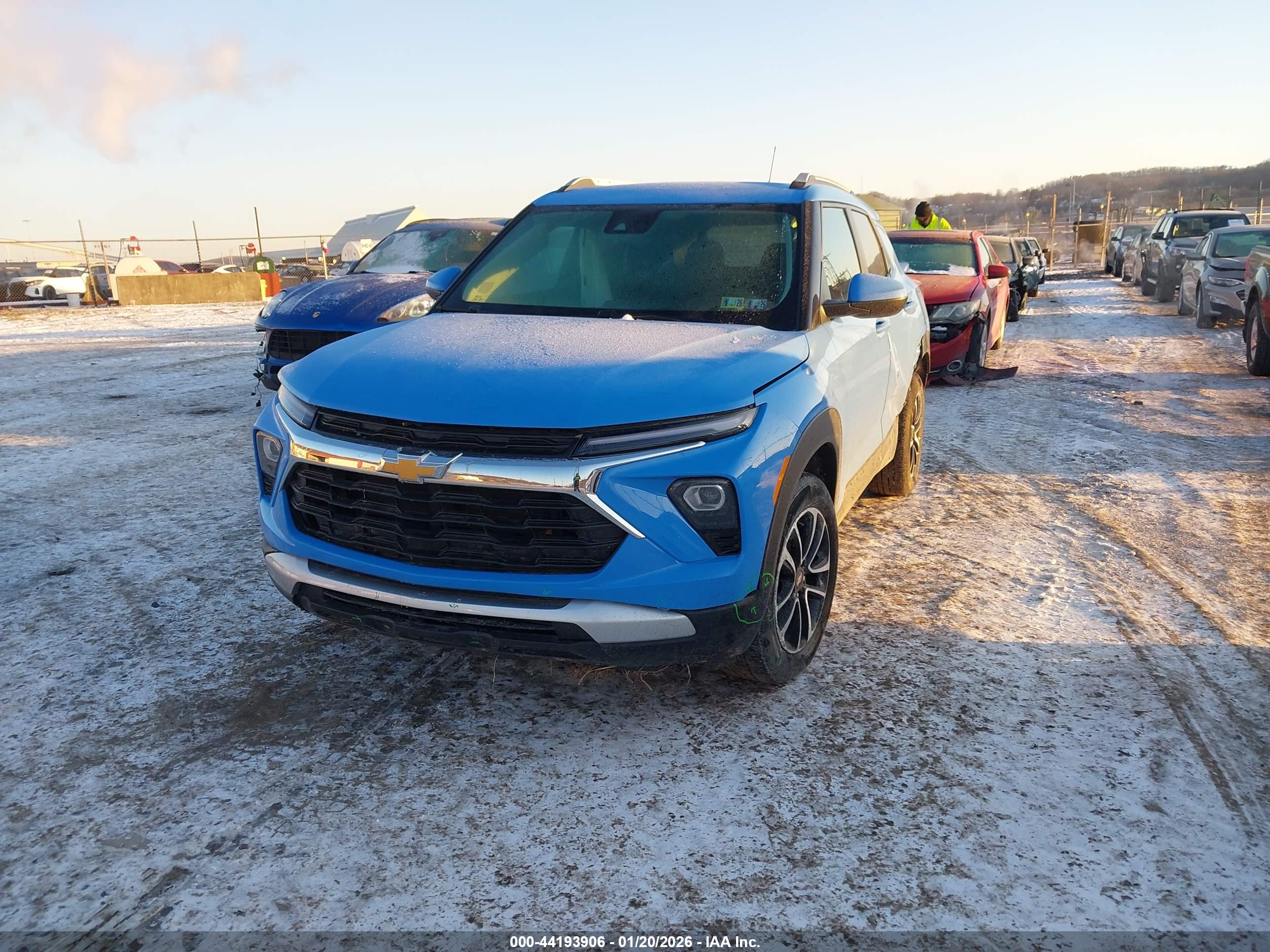 CHEVROLET TRAILBLAZER image 2