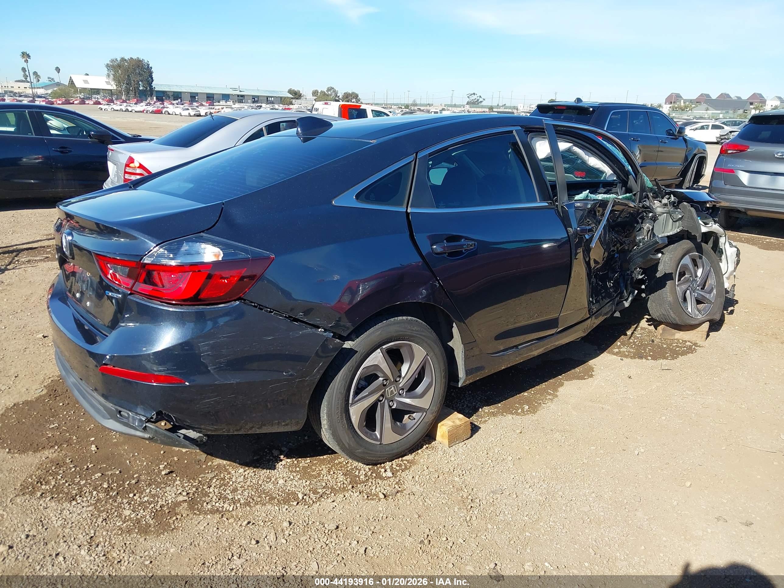 HONDA INSIGHT image 4