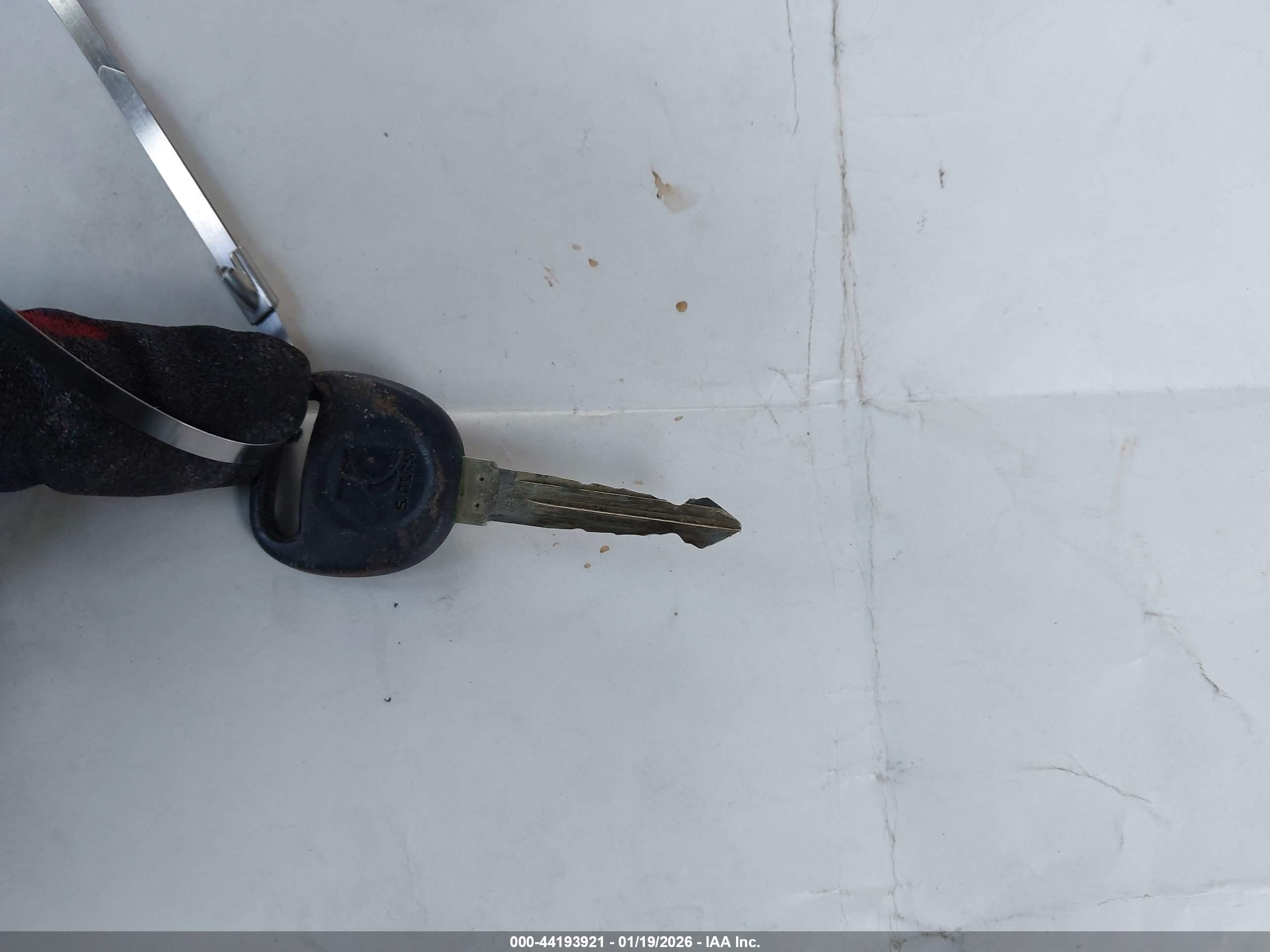 SATURN VUE image 11