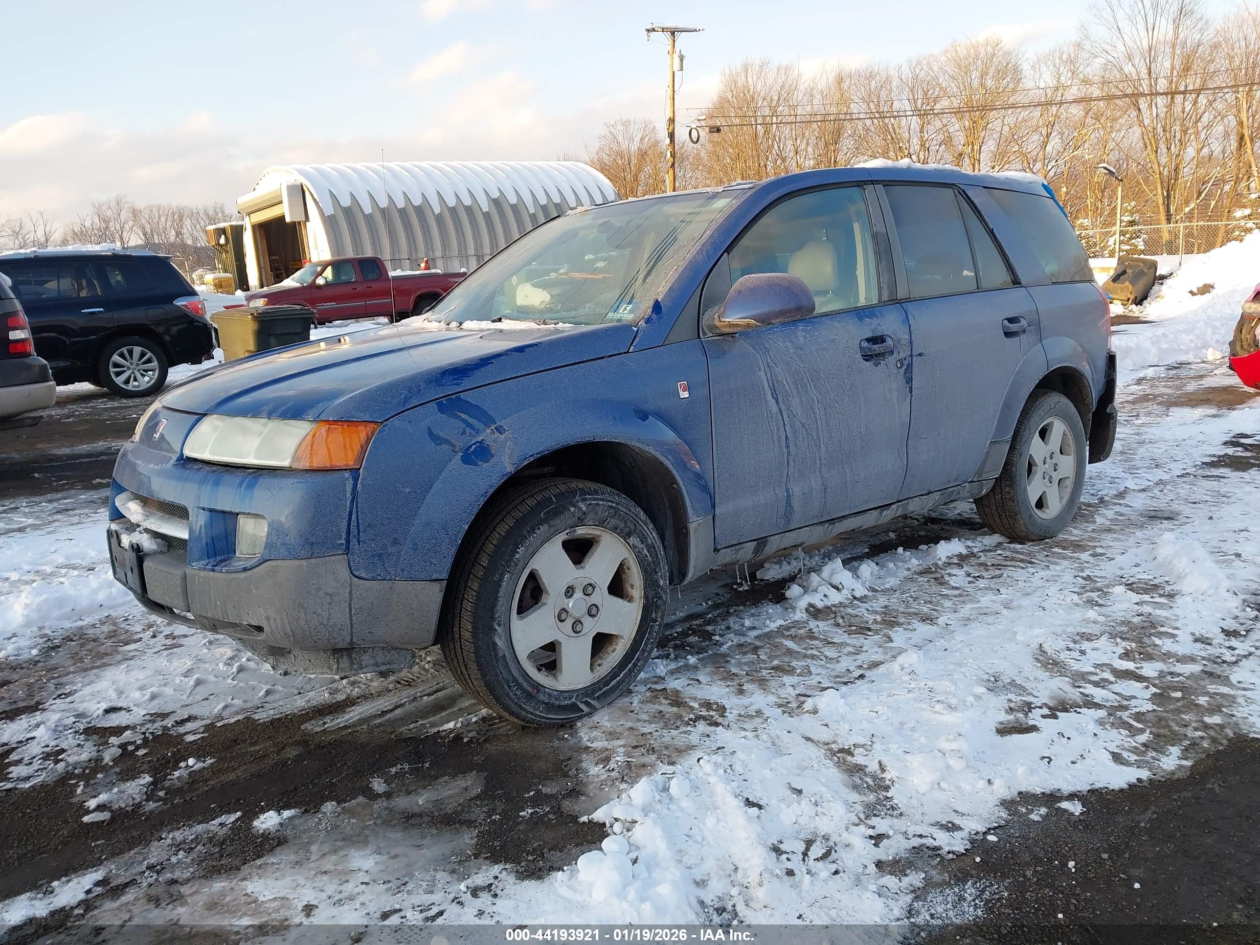 SATURN VUE image 2