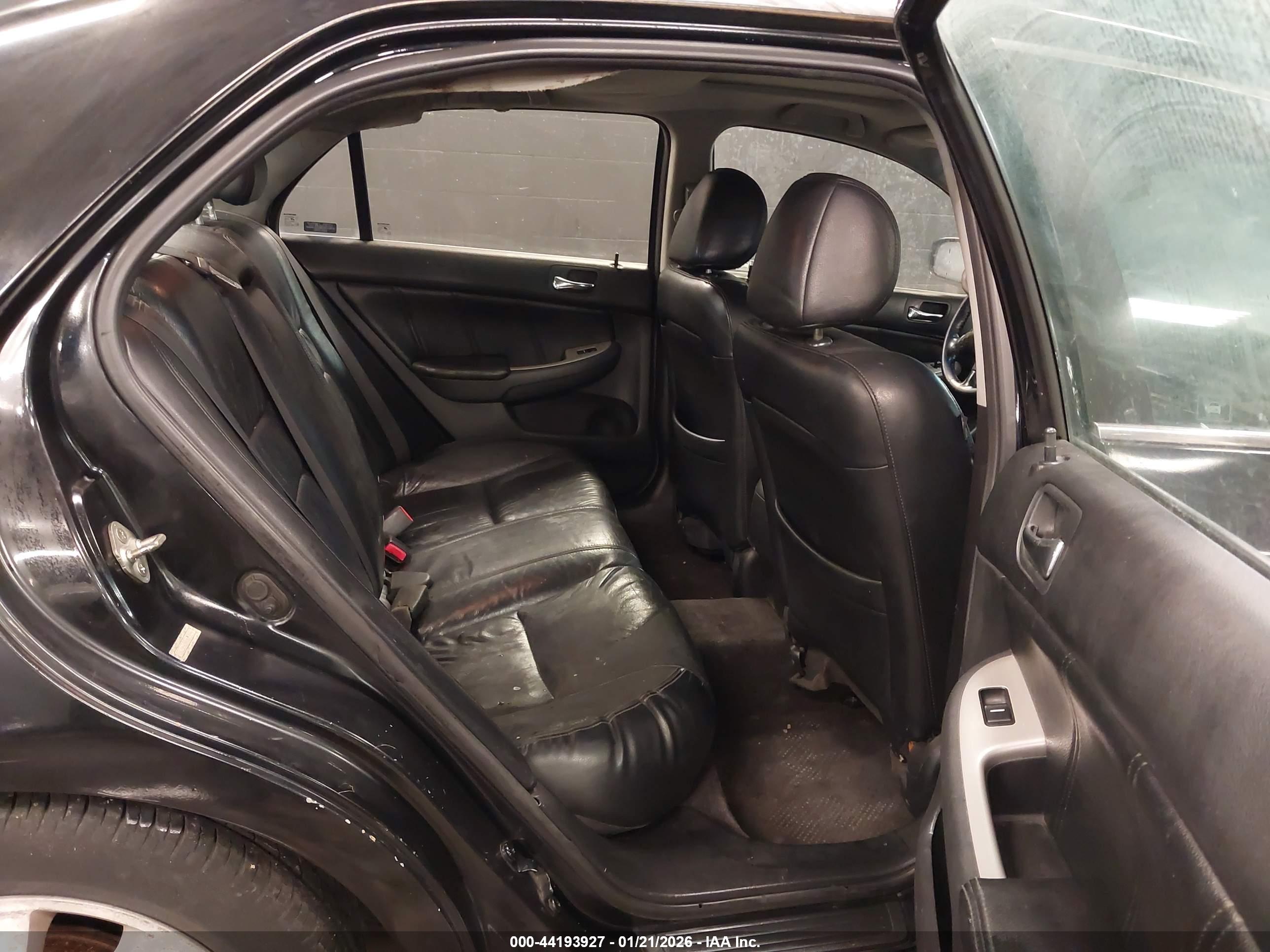HONDA ACCORD image 8