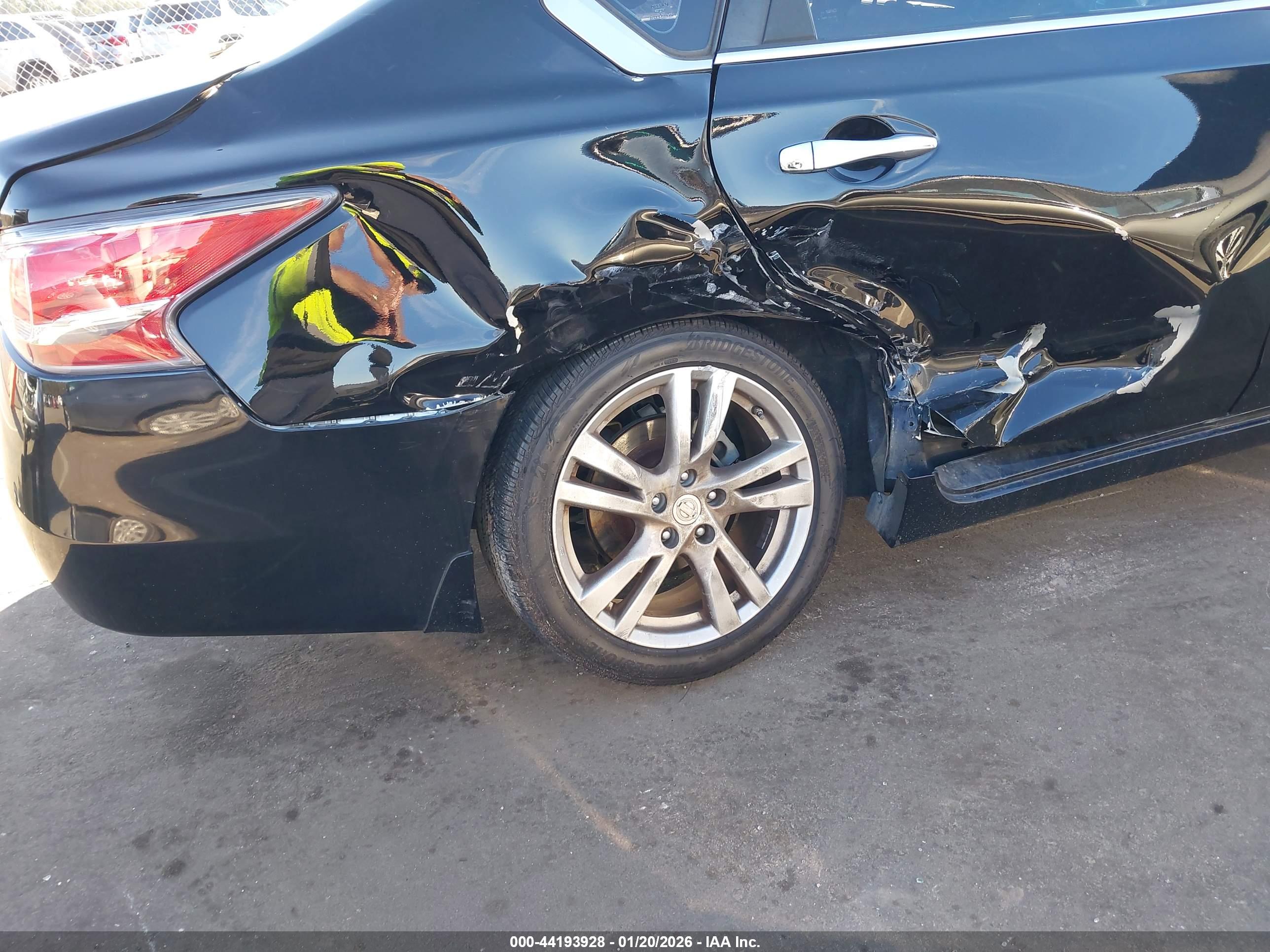 NISSAN ALTIMA image 6