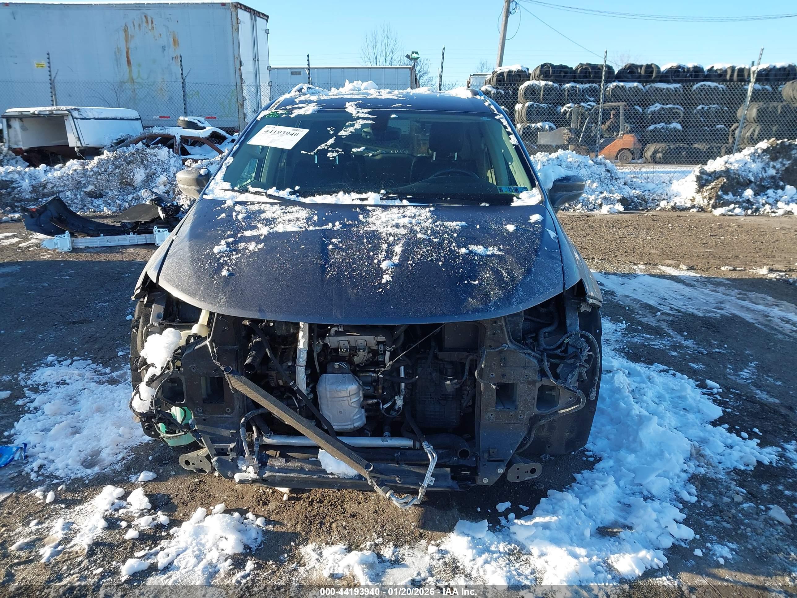 CHRYSLER PACIFICA image 6