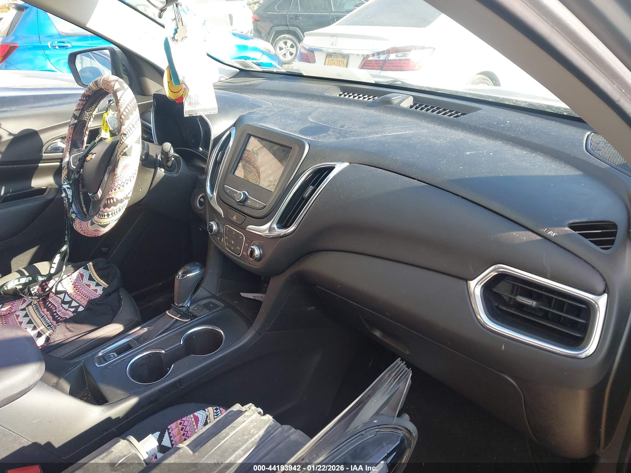 CHEVROLET EQUINOX image 5