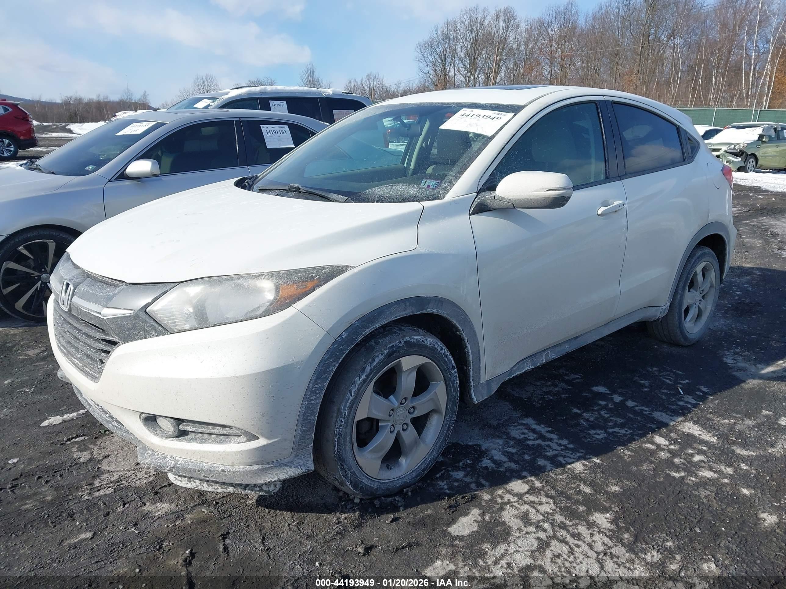 HONDA HR-V image 2