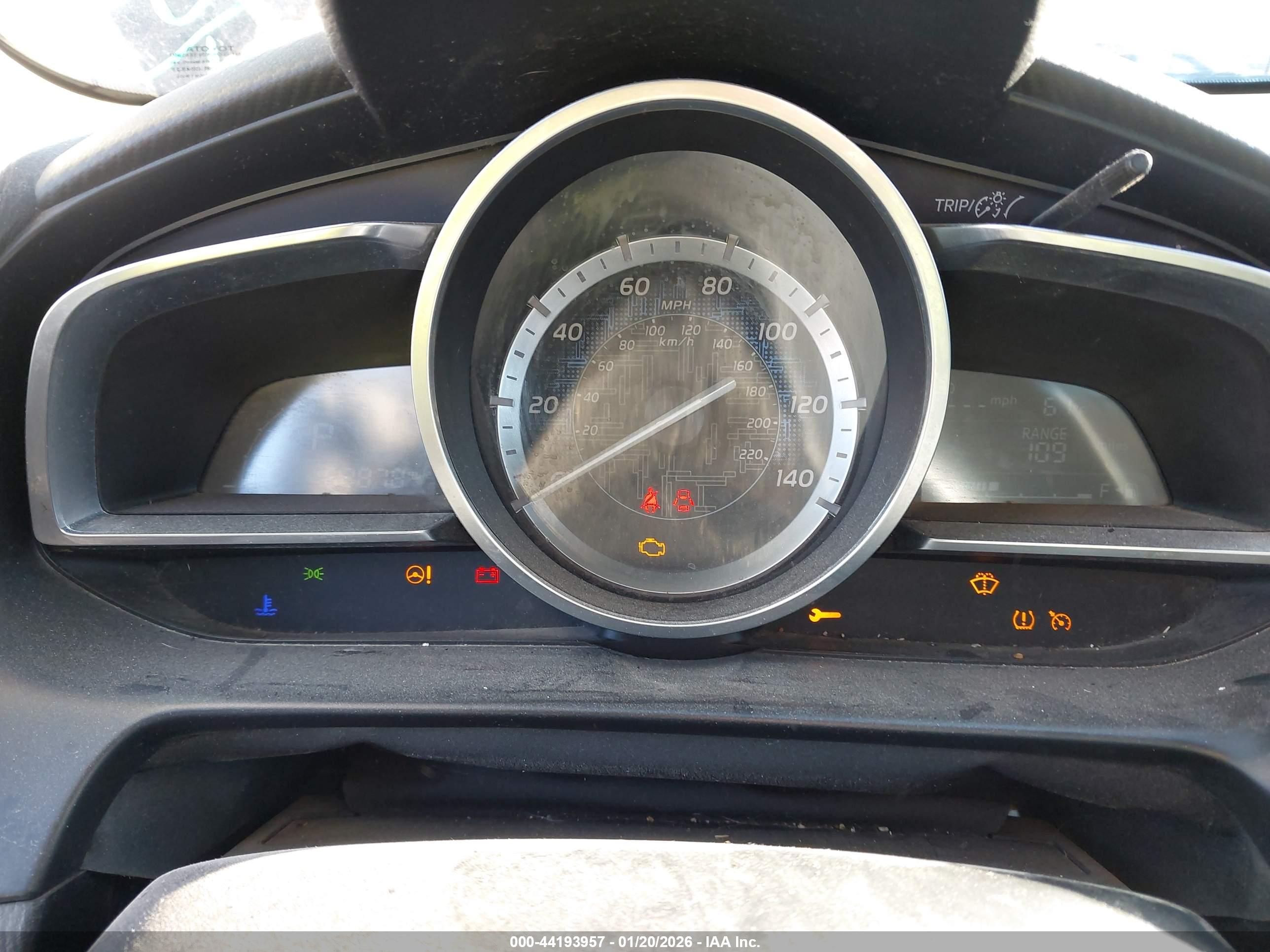 TOYOTA YARIS image 7