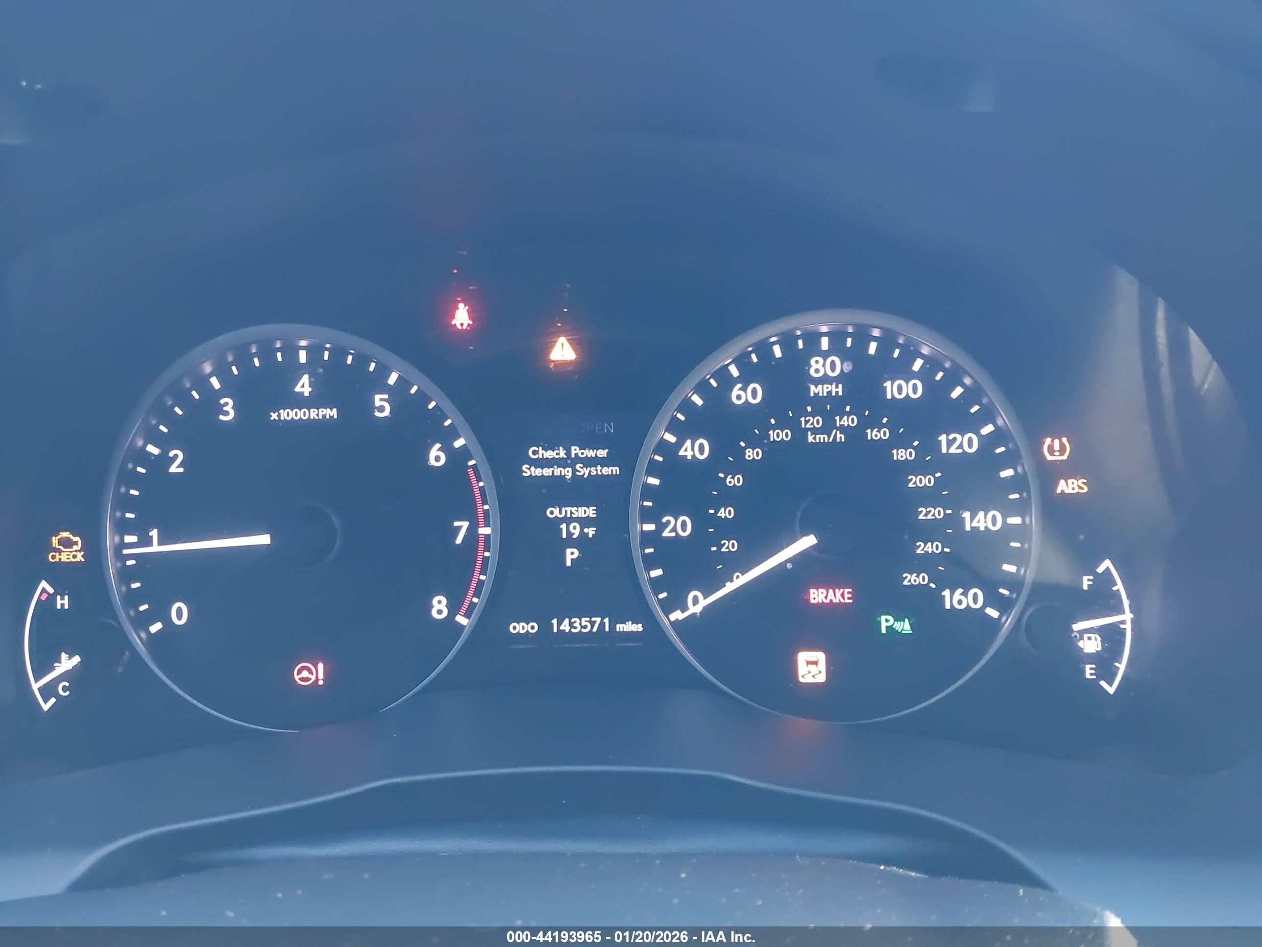 LEXUS ES image 7
