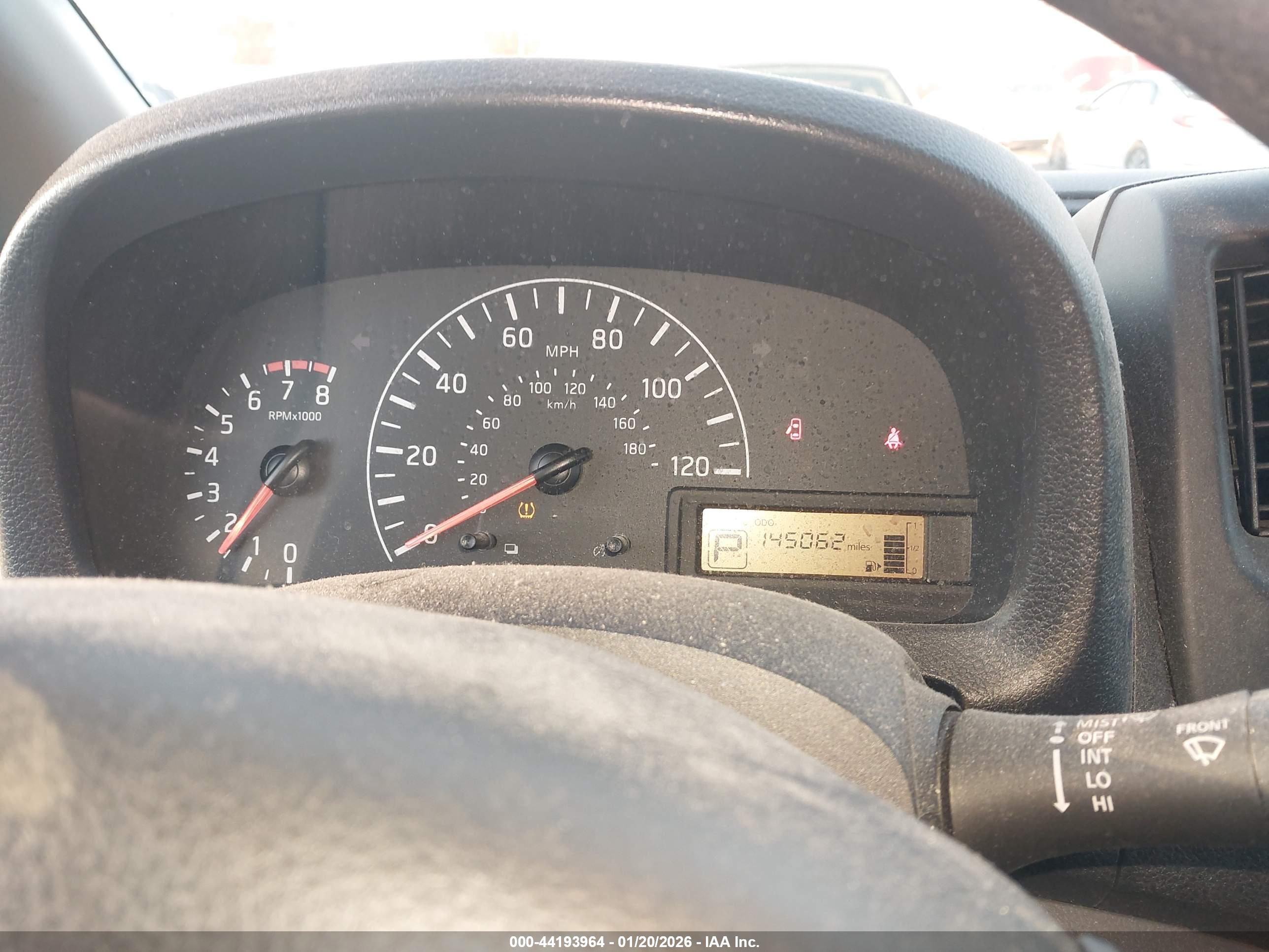 NISSAN NV200 image 7