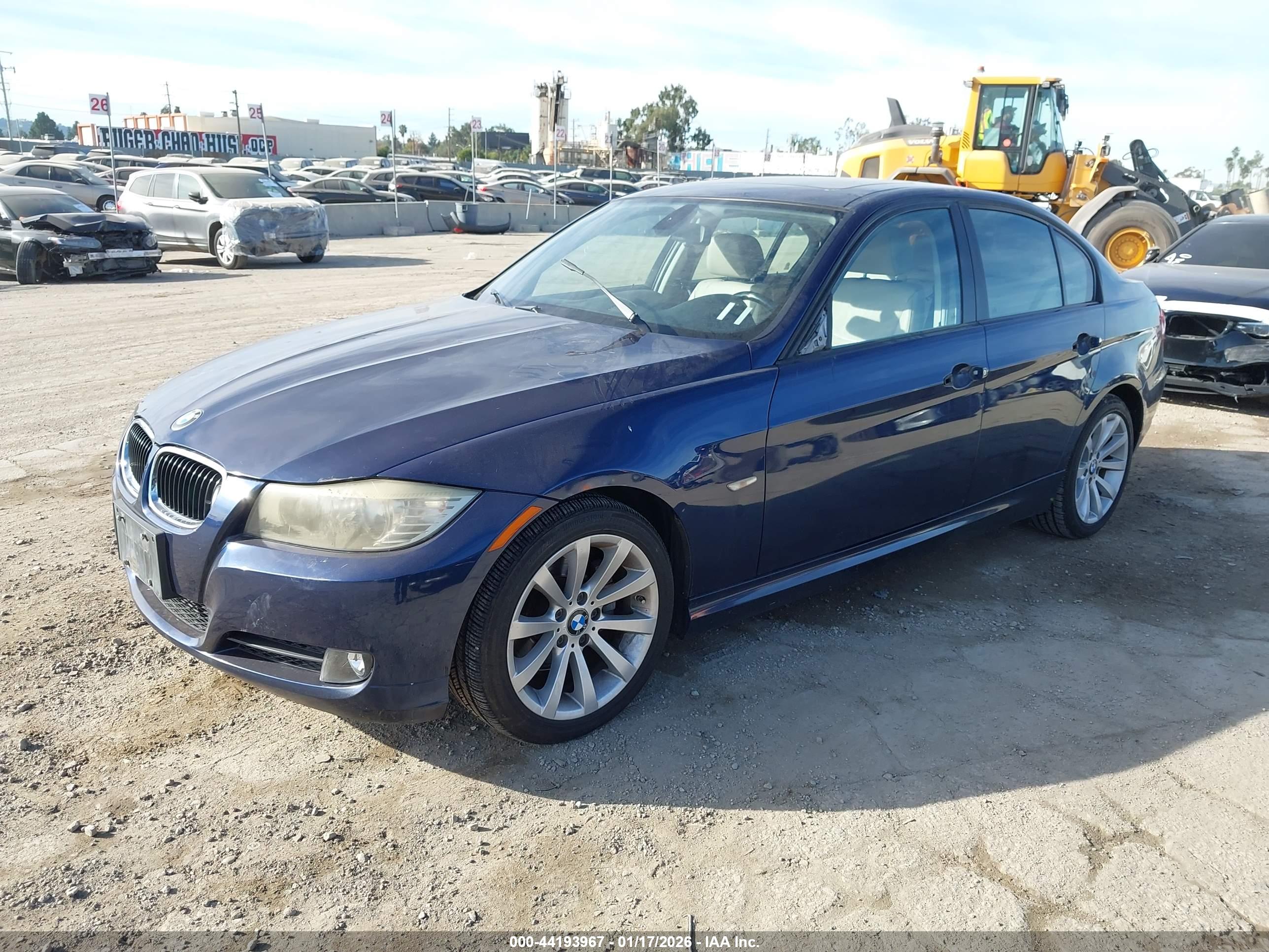 BMW 328I image 2