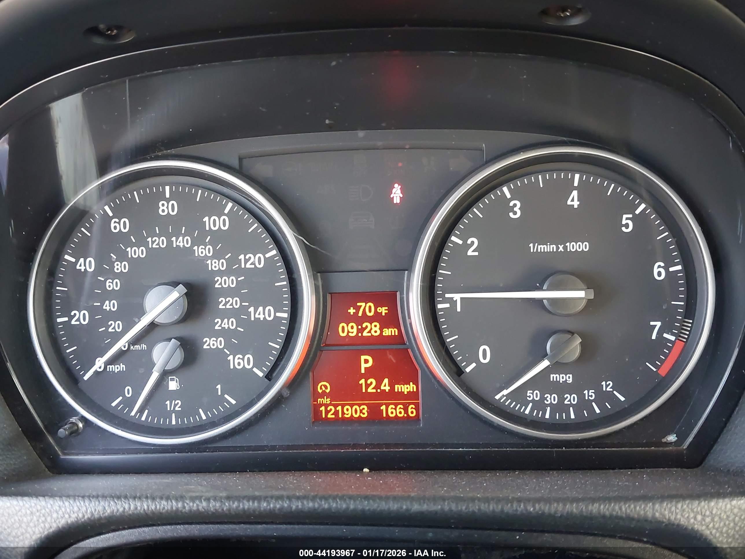 BMW 328I image 7