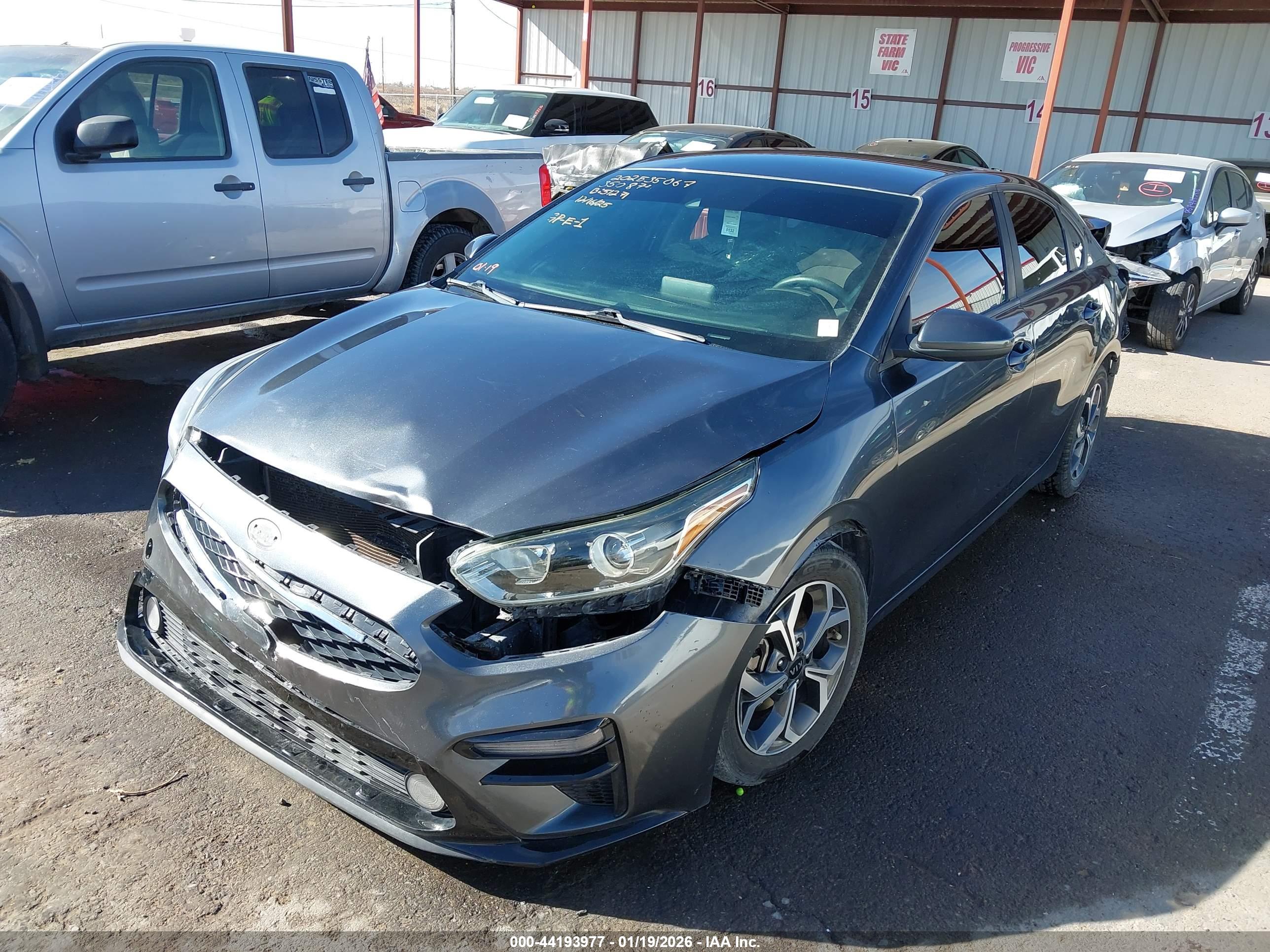 KIA FORTE image 2