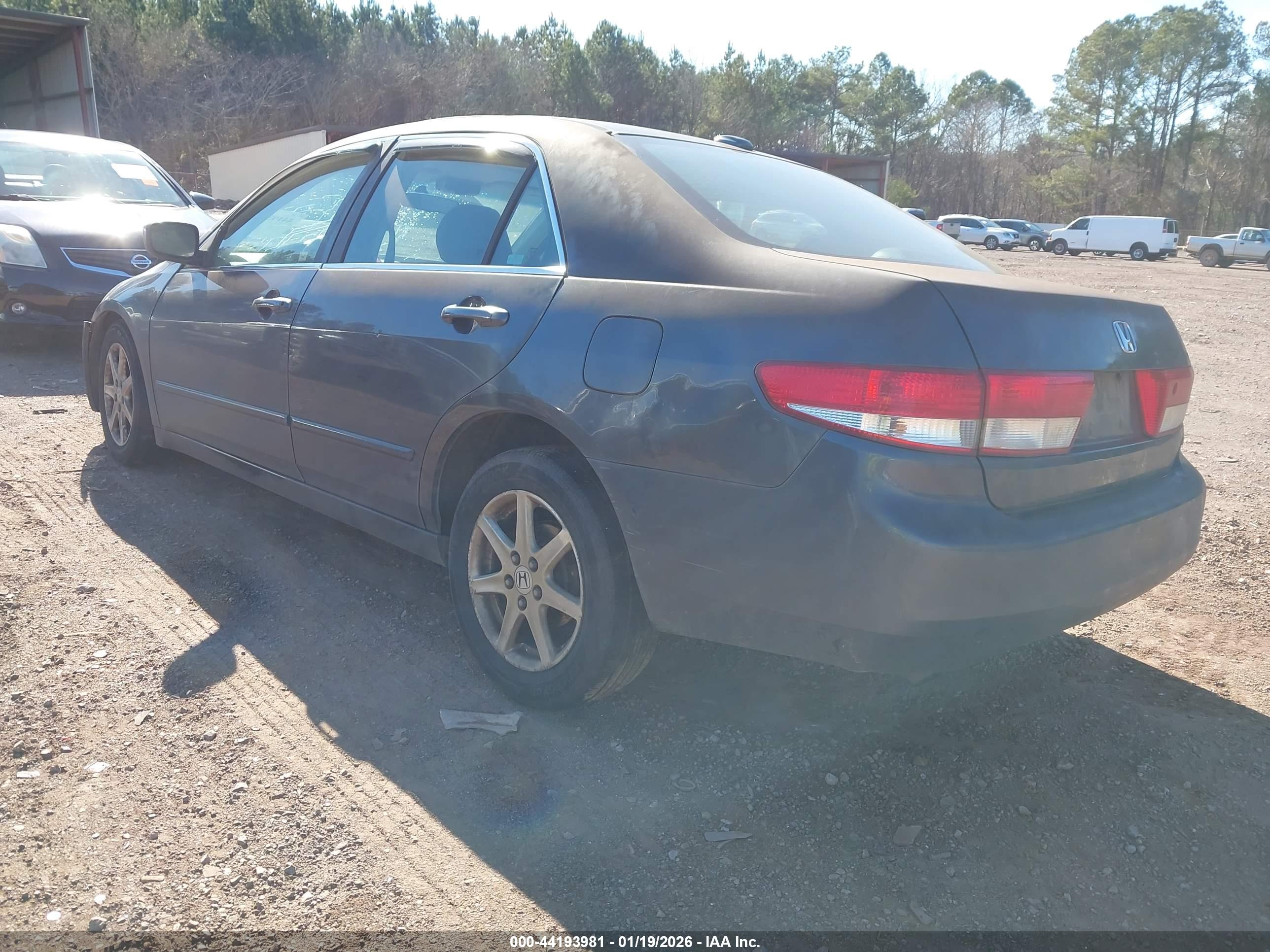 HONDA ACCORD image 3