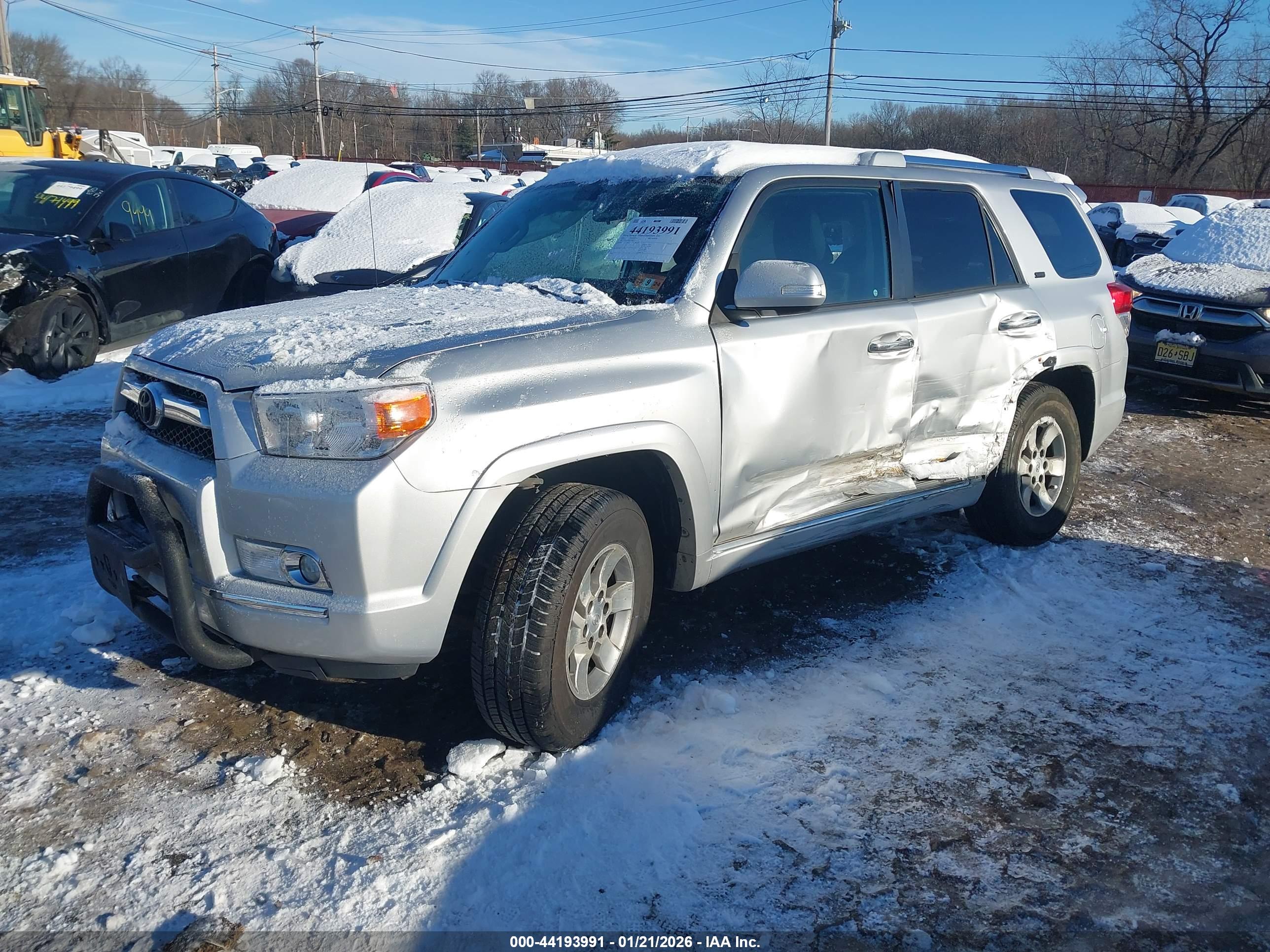 TOYOTA 4RUNNER image 2