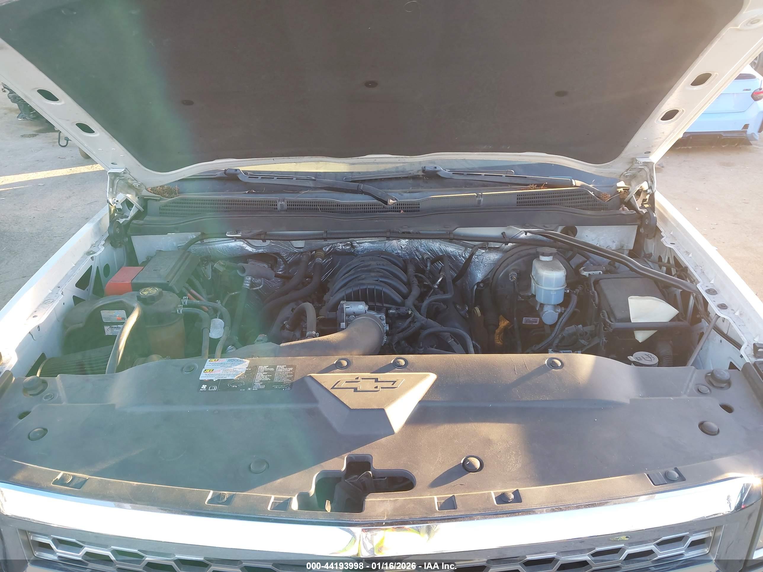 CHEVROLET SILVERADO image 10