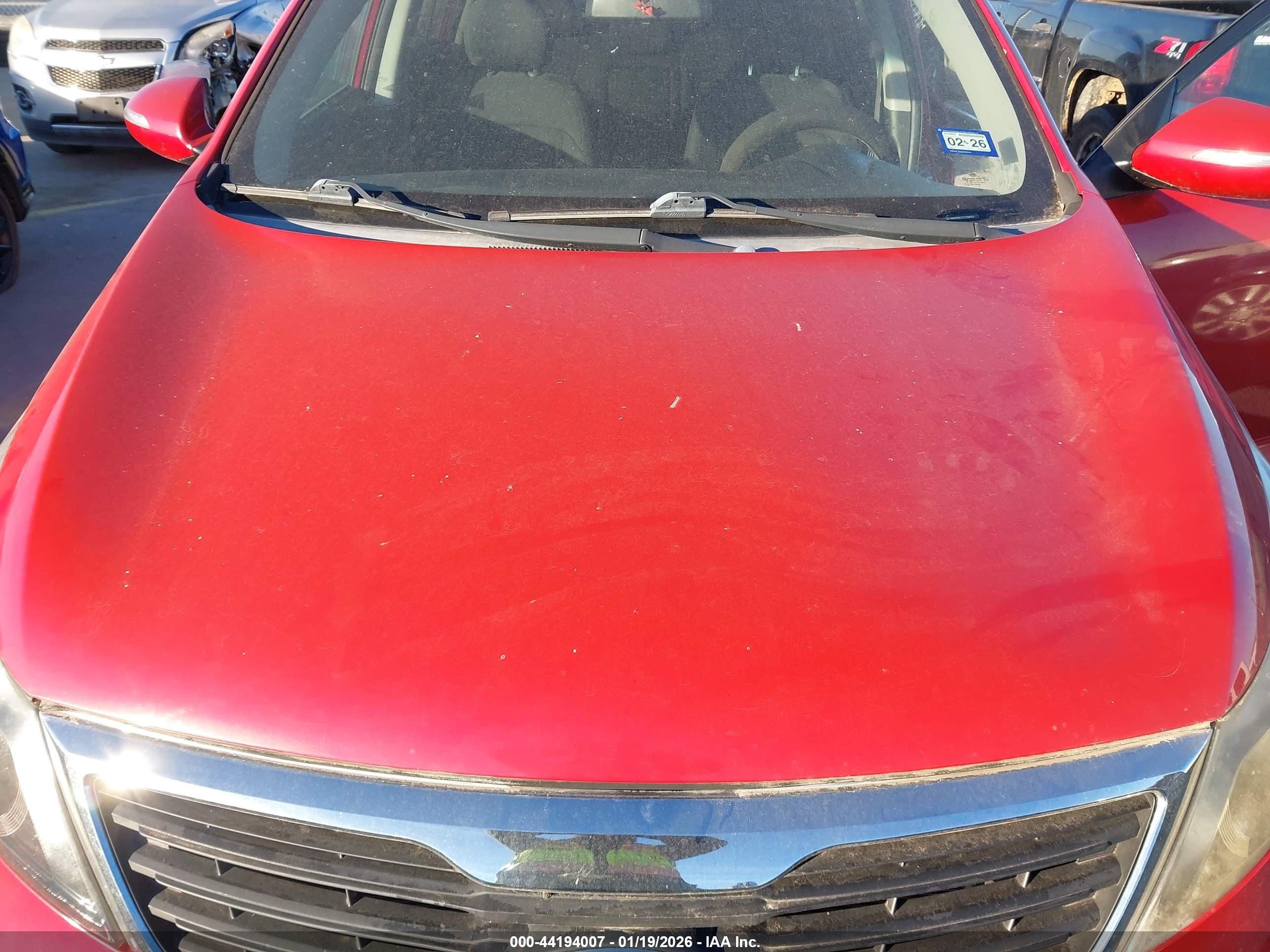 KIA SPORTAGE image 6
