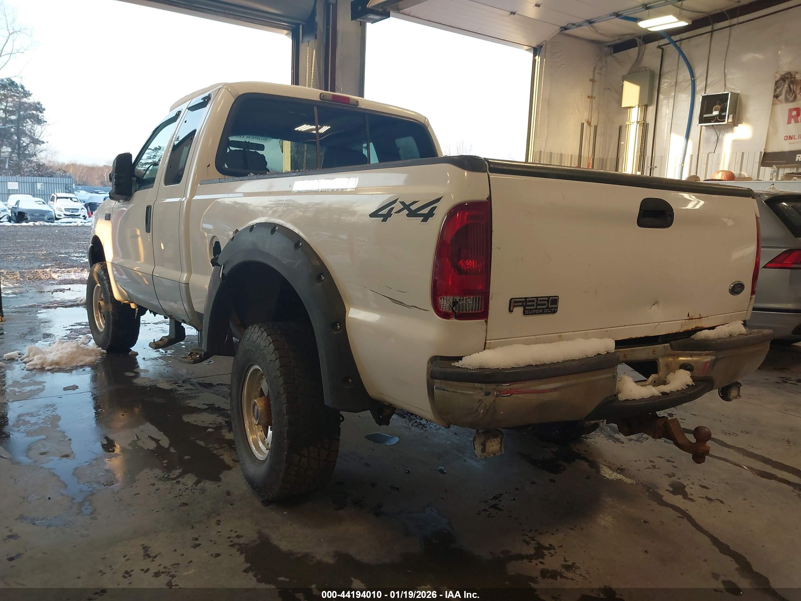 FORD F-350 image 3