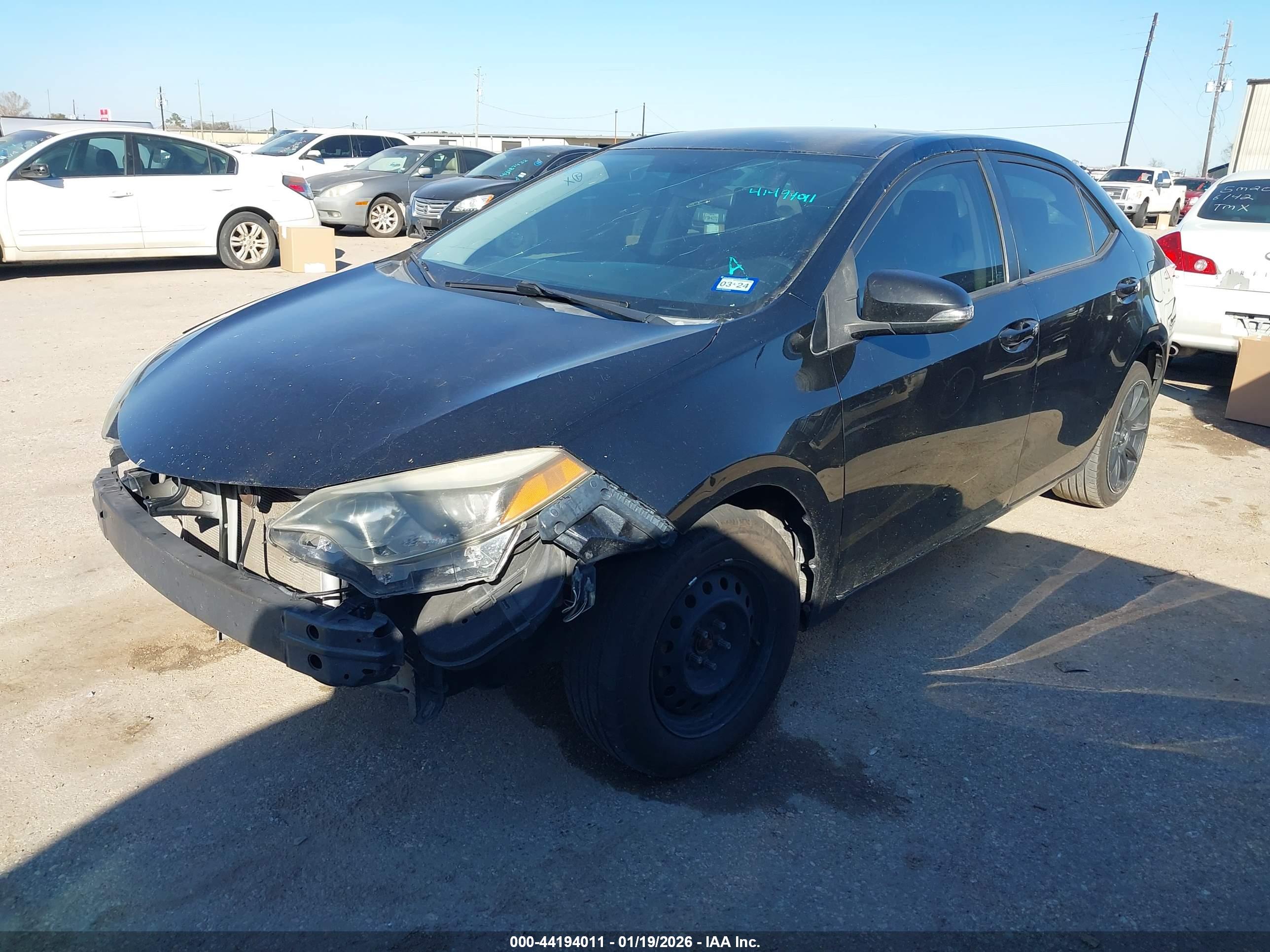 TOYOTA COROLLA image 2