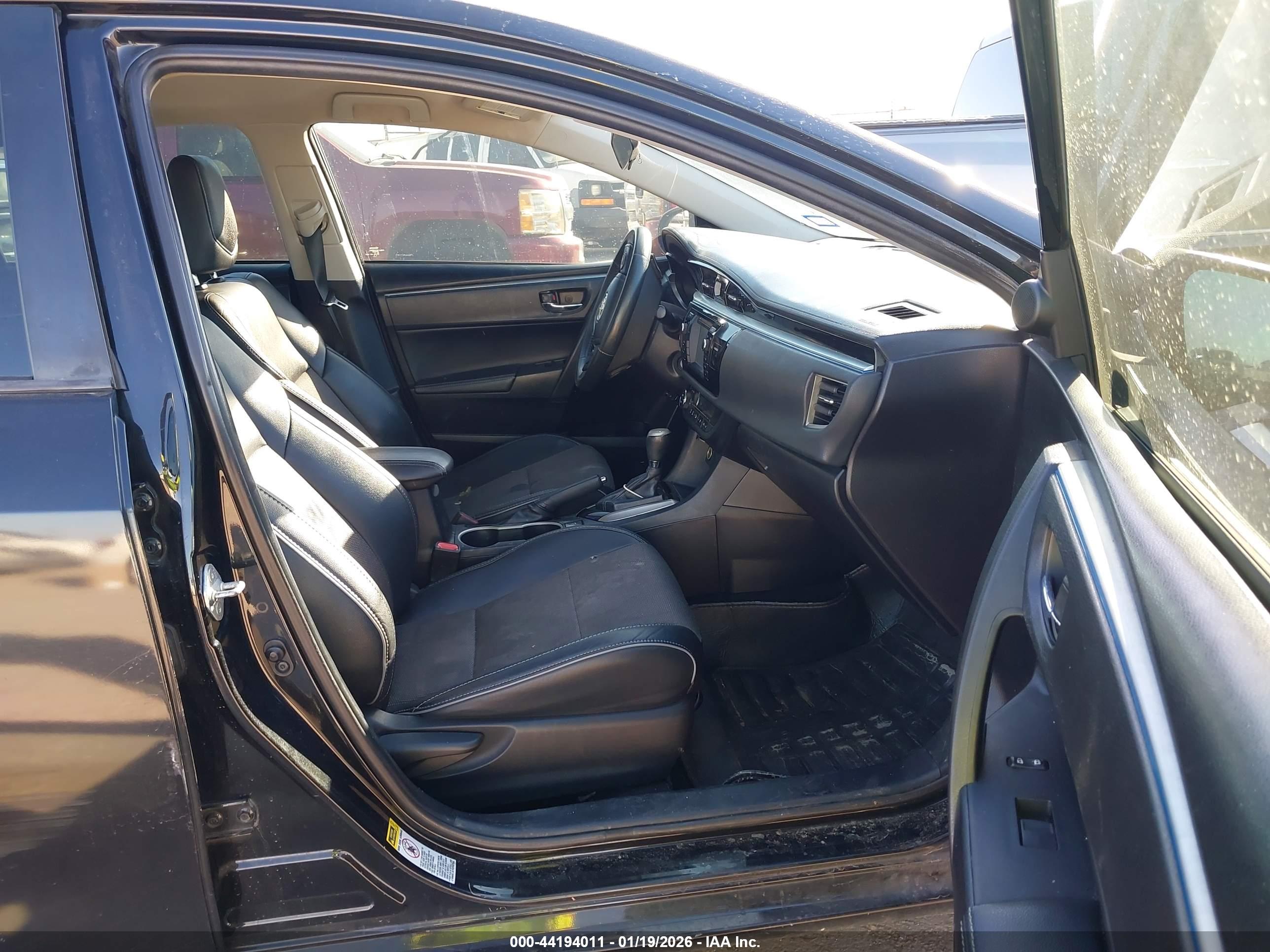 TOYOTA COROLLA image 5