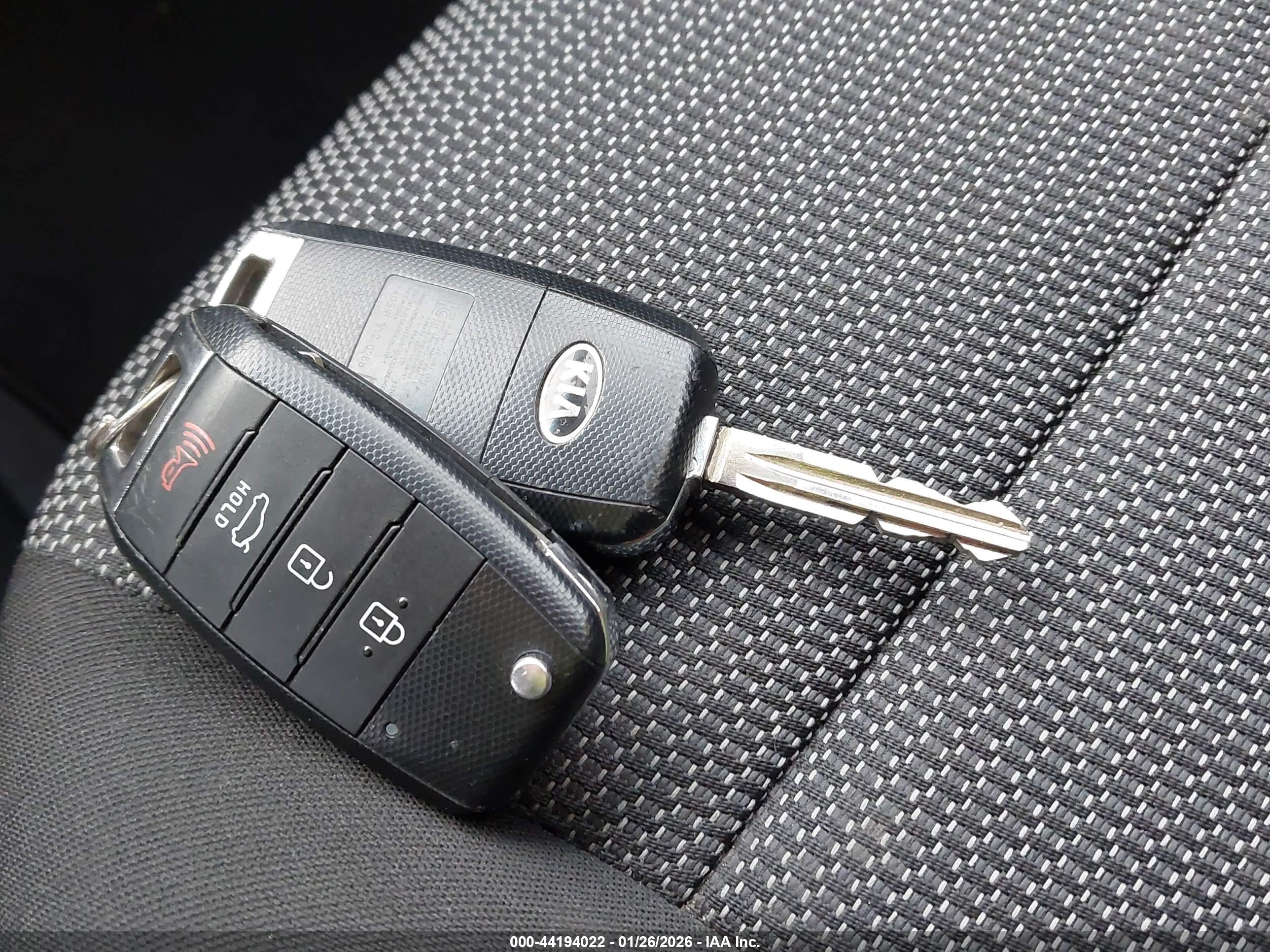 KIA FORTE image 11