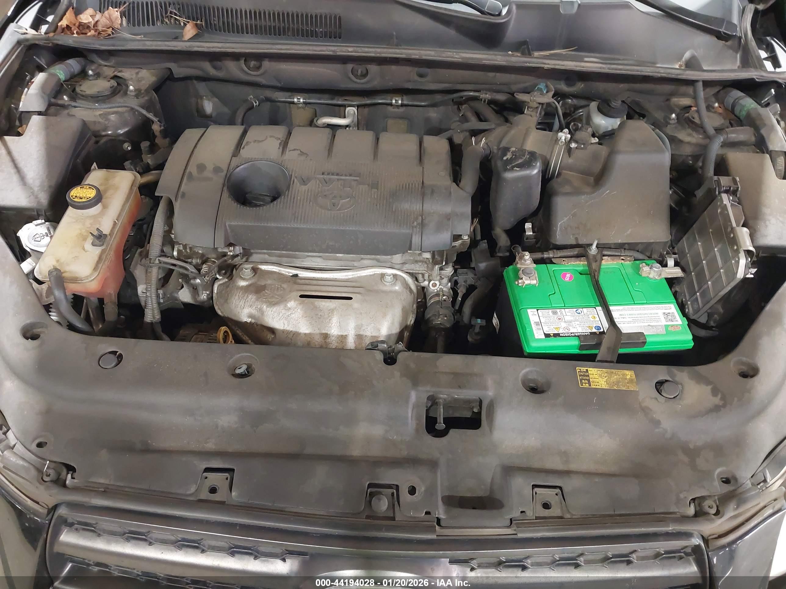 TOYOTA RAV4 image 10