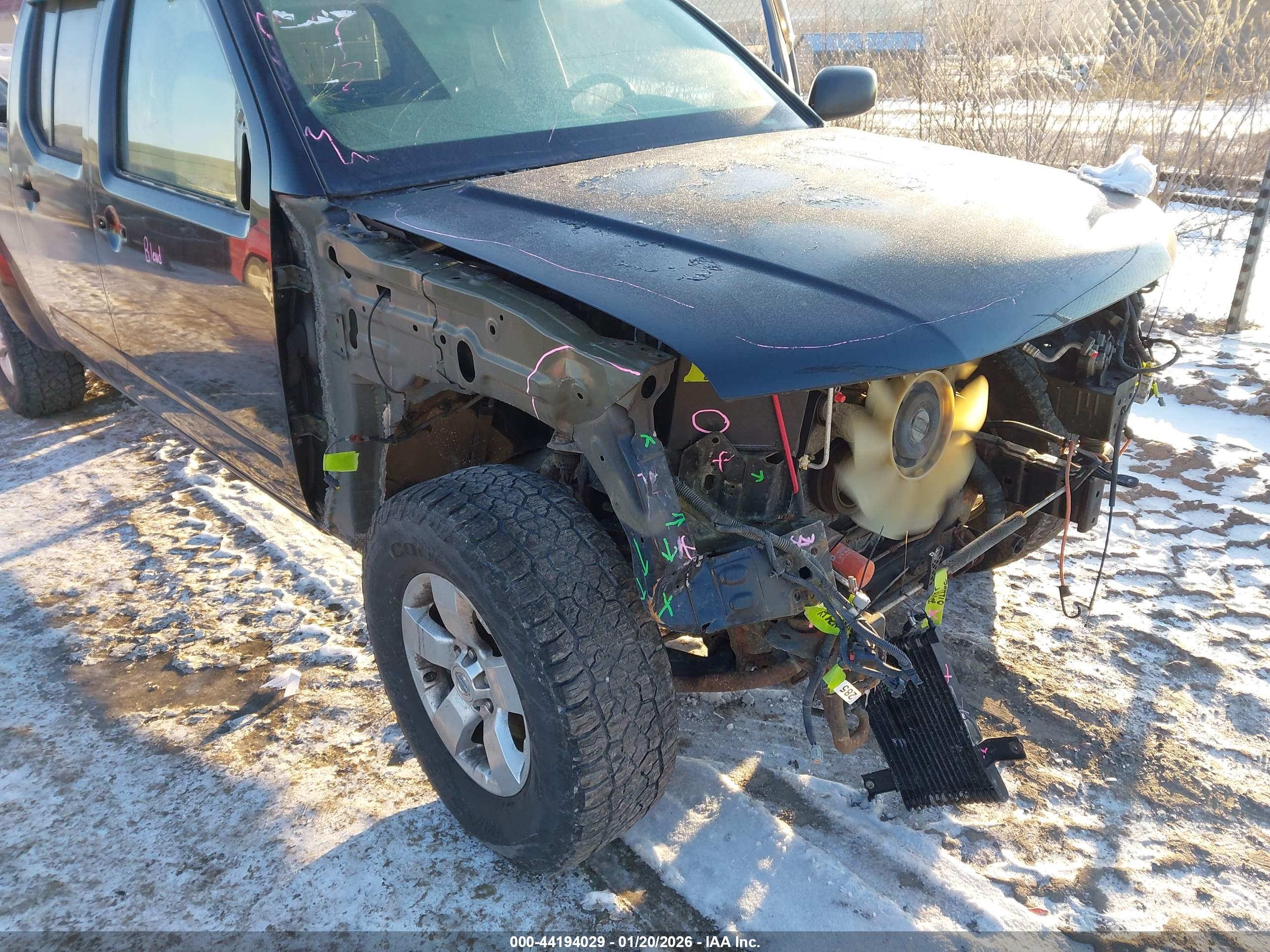 NISSAN FRONTIER image 6