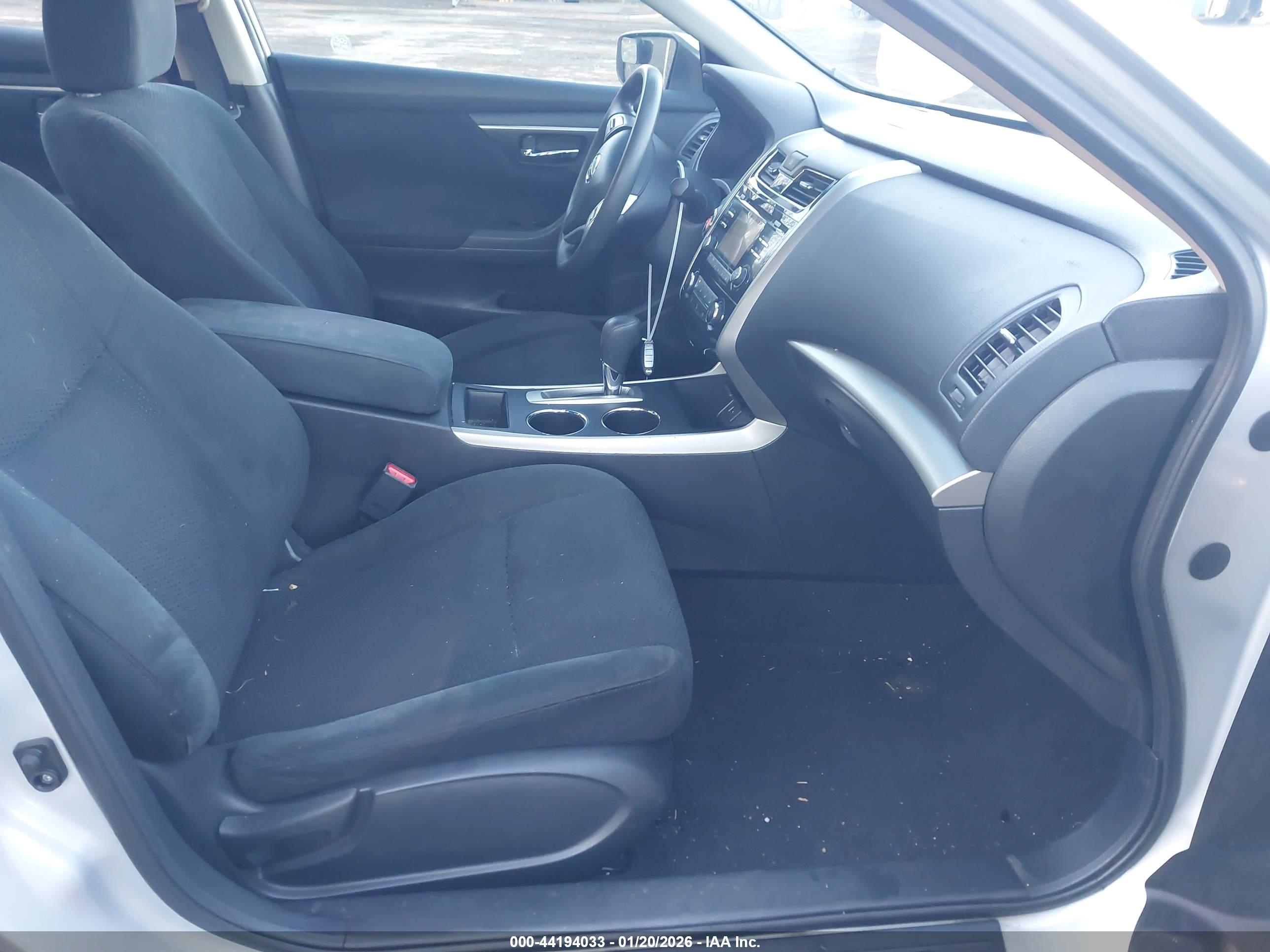 NISSAN ALTIMA image 5