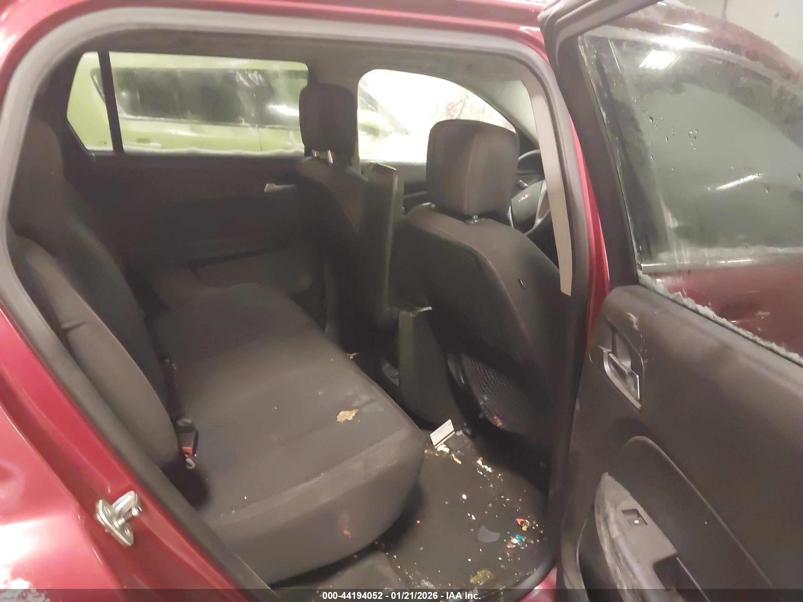 GMC TERRAIN image 8