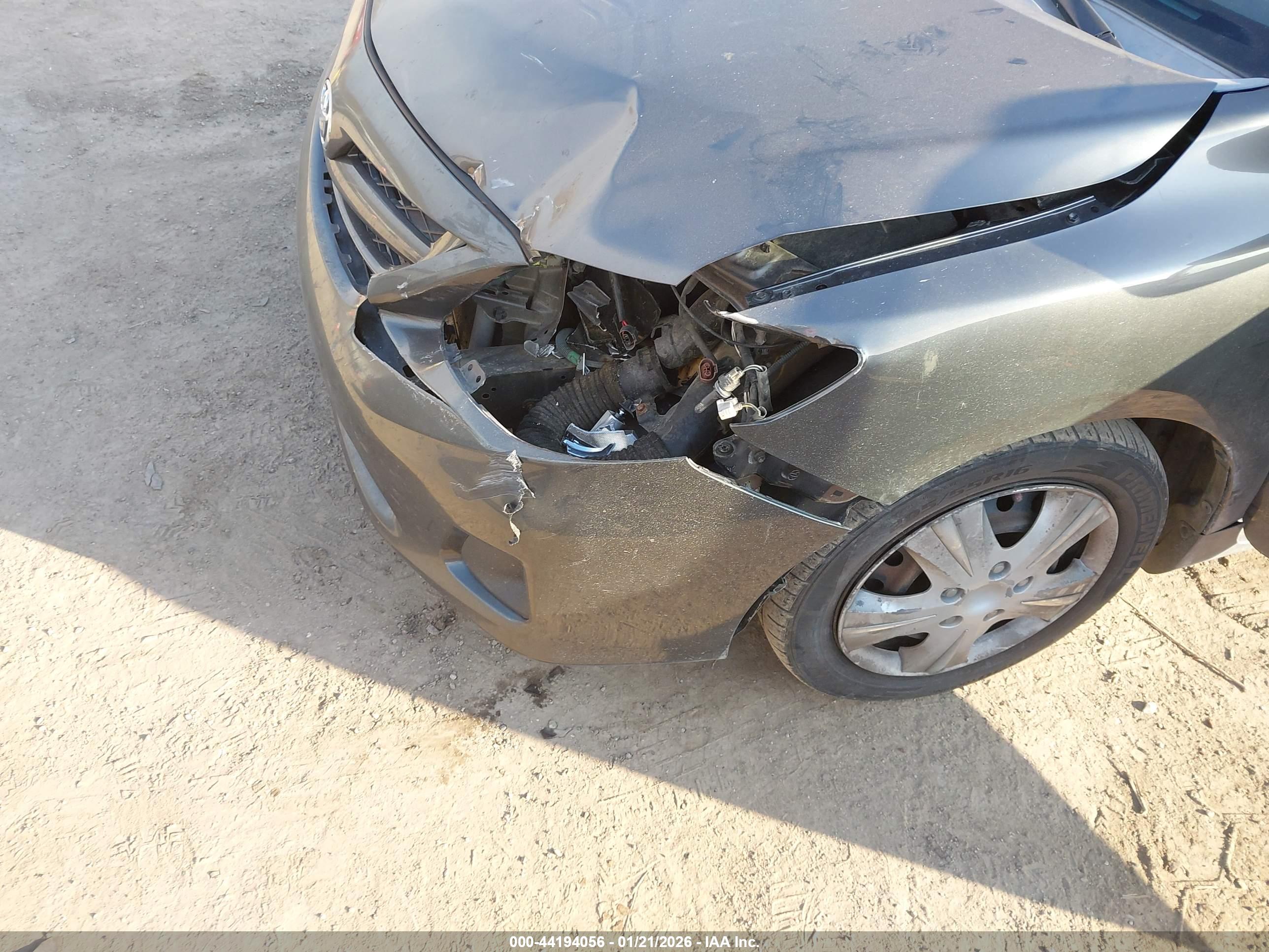 TOYOTA COROLLA image 6