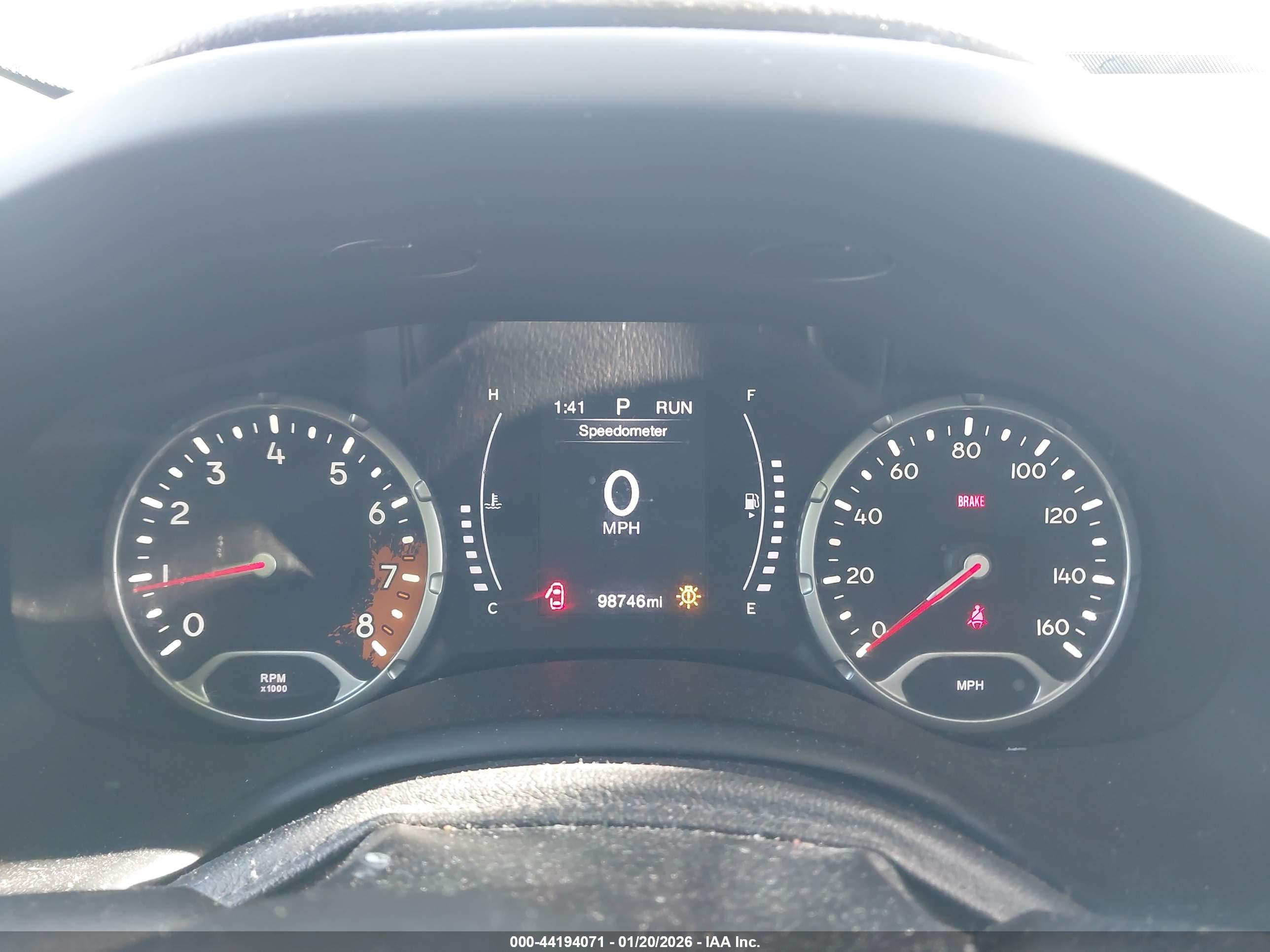 JEEP RENEGADE image 7