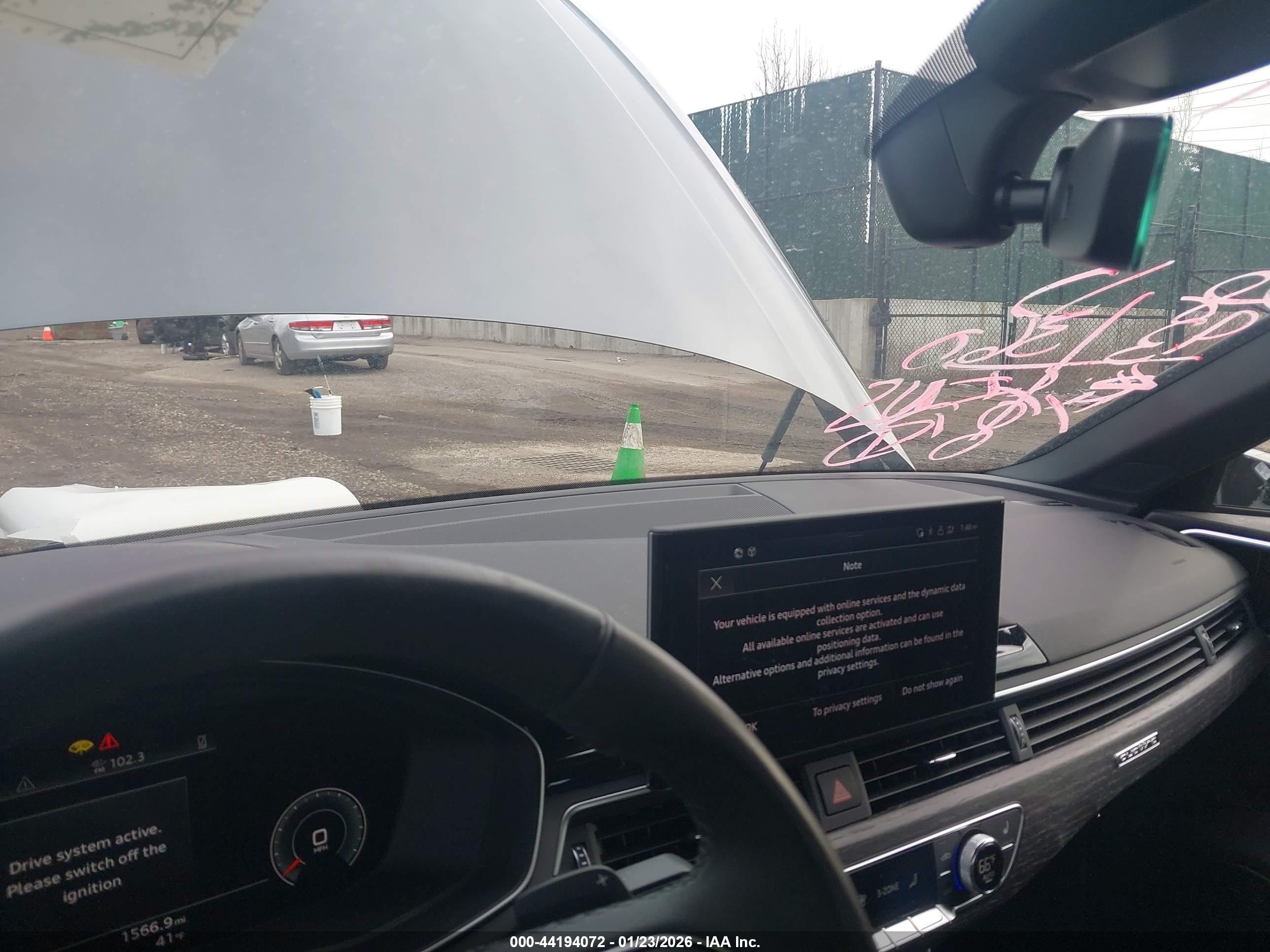 AUDI A4 image 5