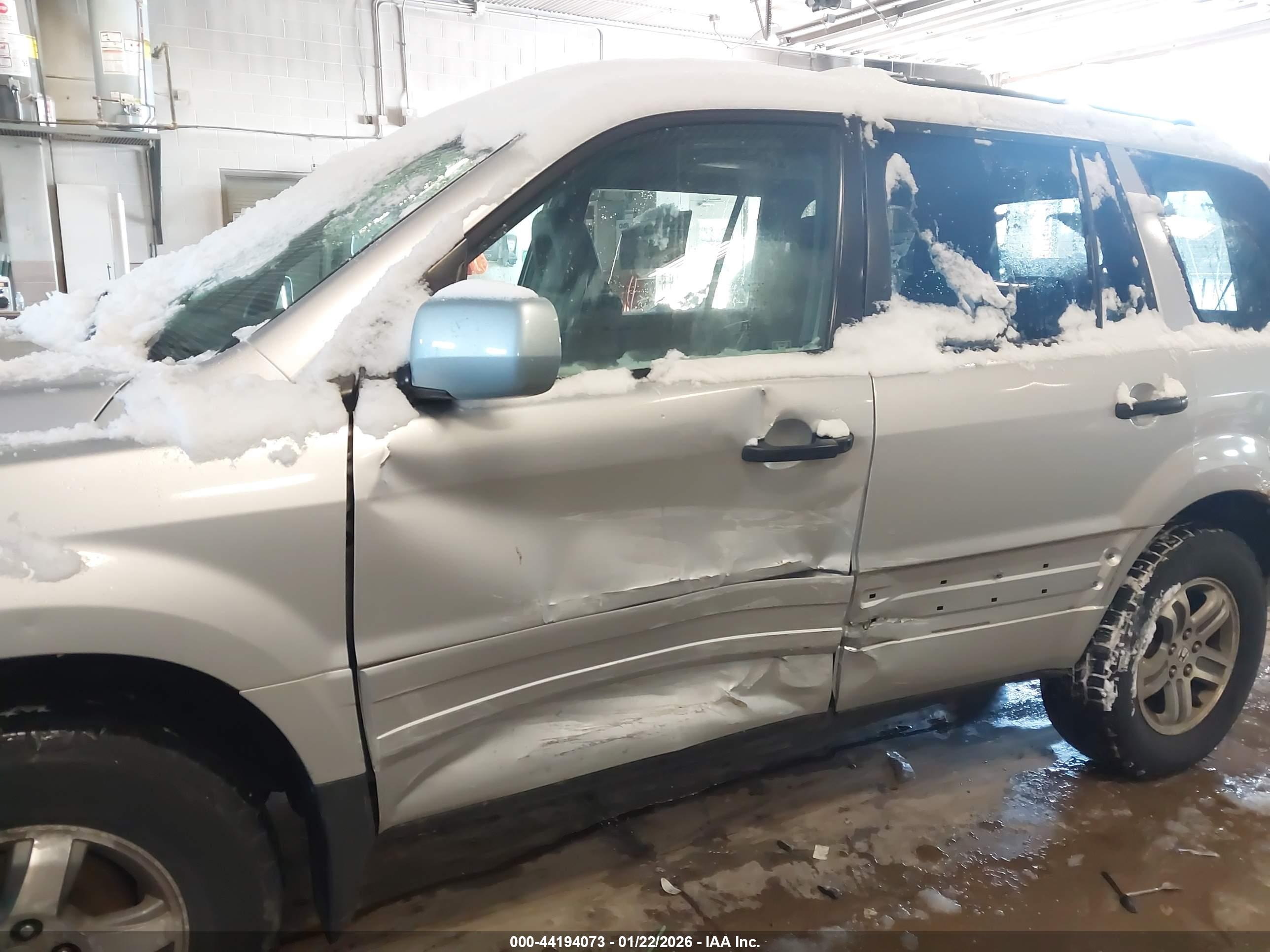 HONDA PILOT image 6