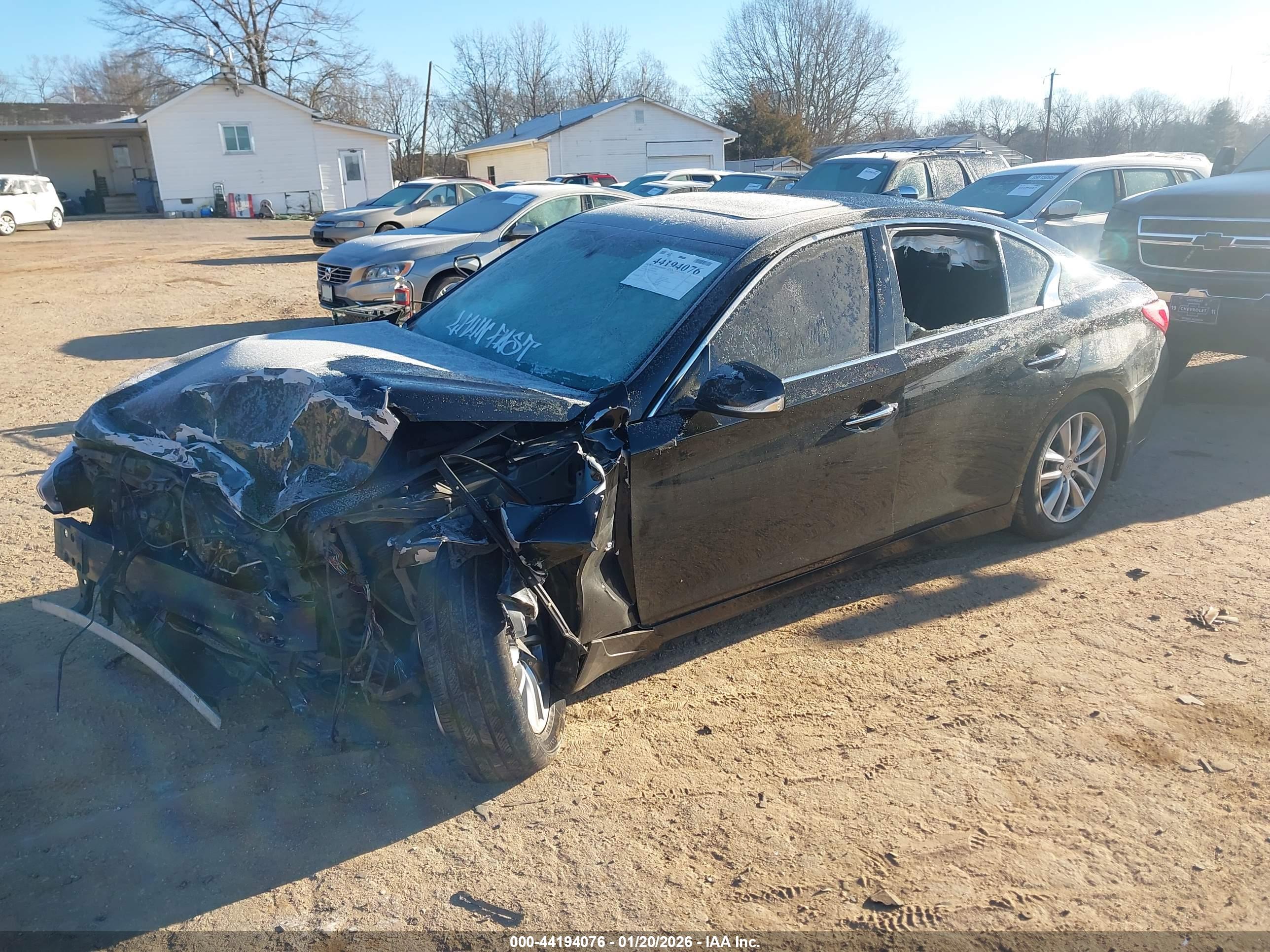INFINITI Q50 image 2