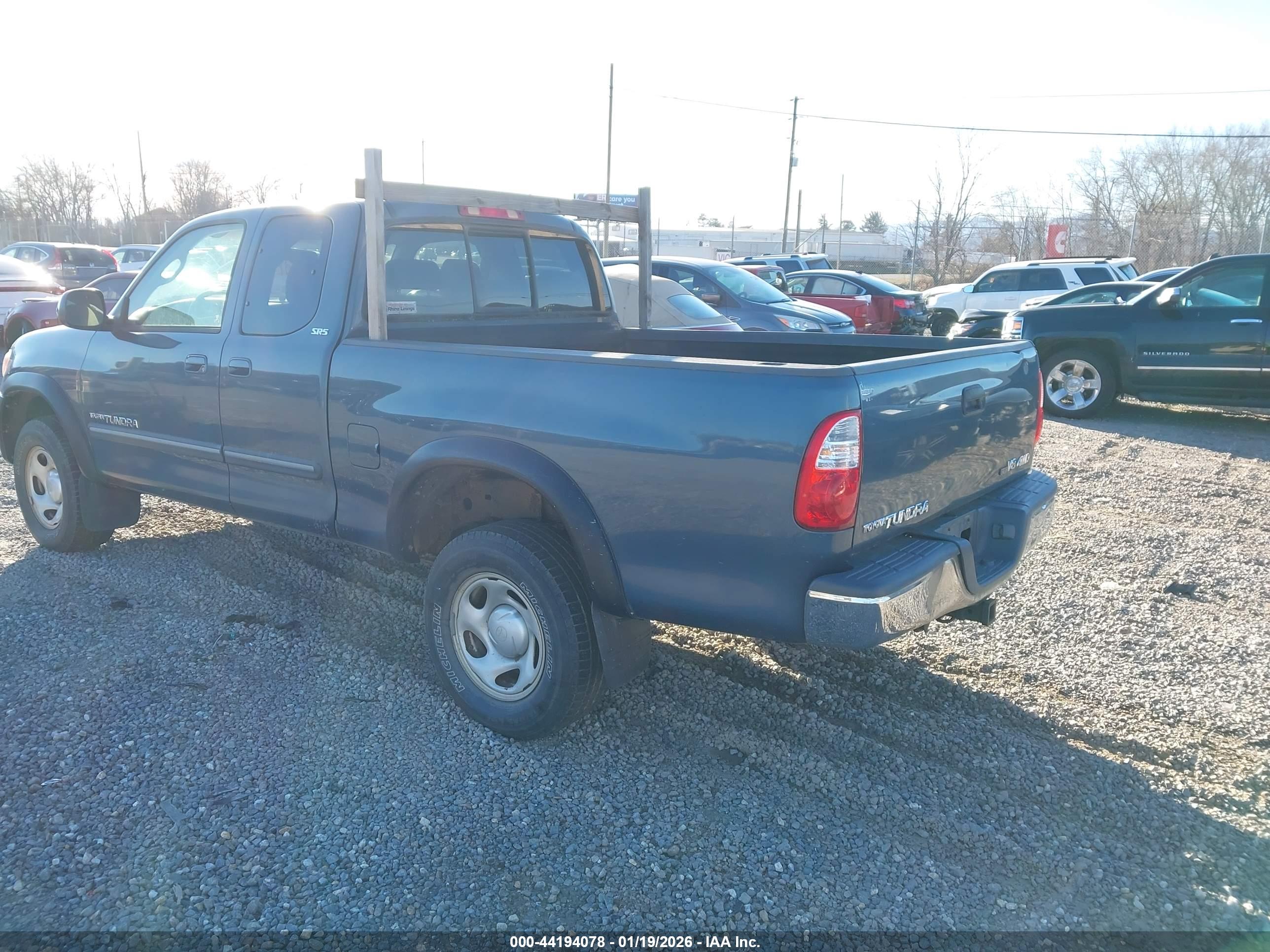 TOYOTA TUNDRA image 3