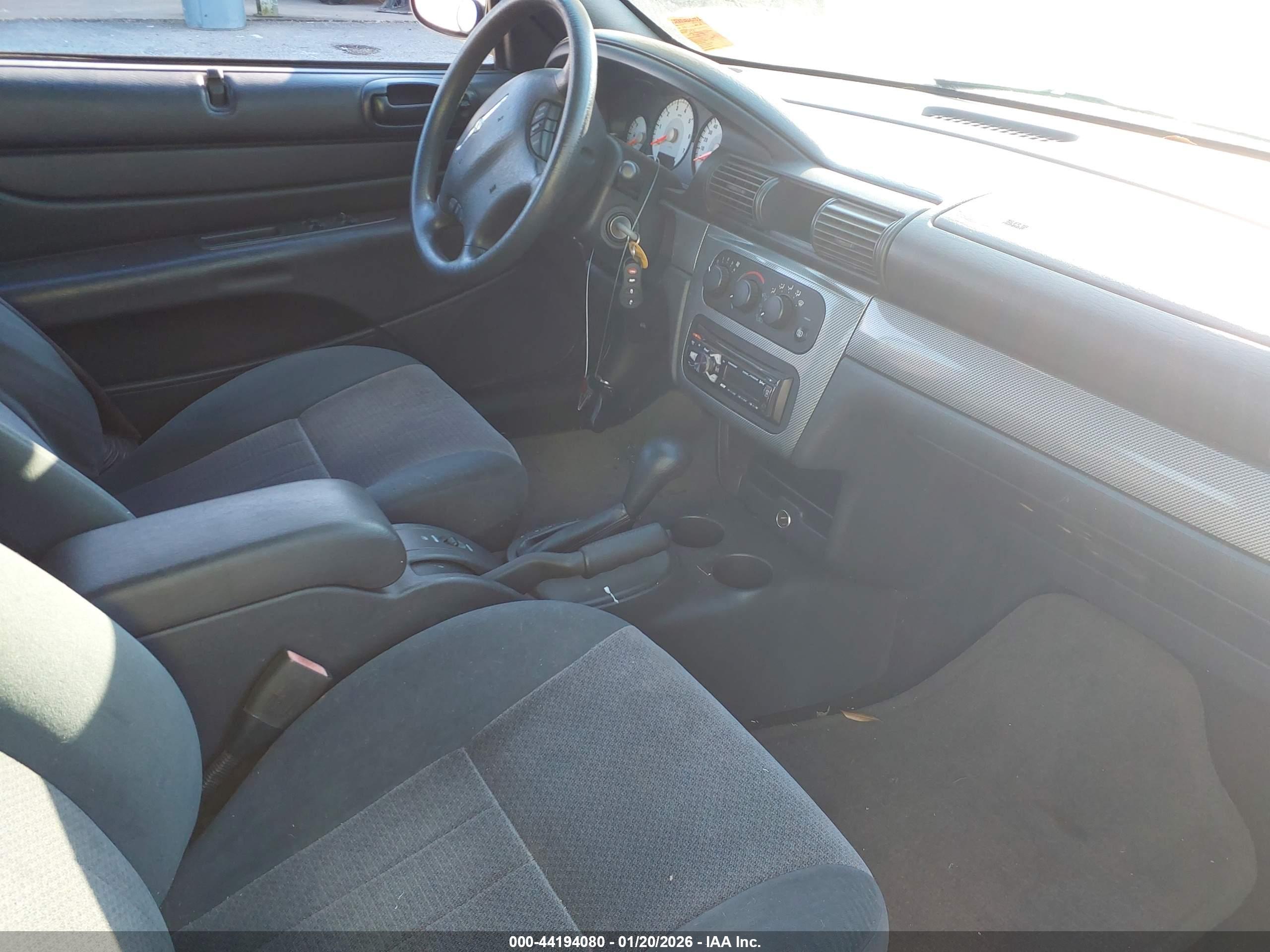 CHRYSLER SEBRING image 5