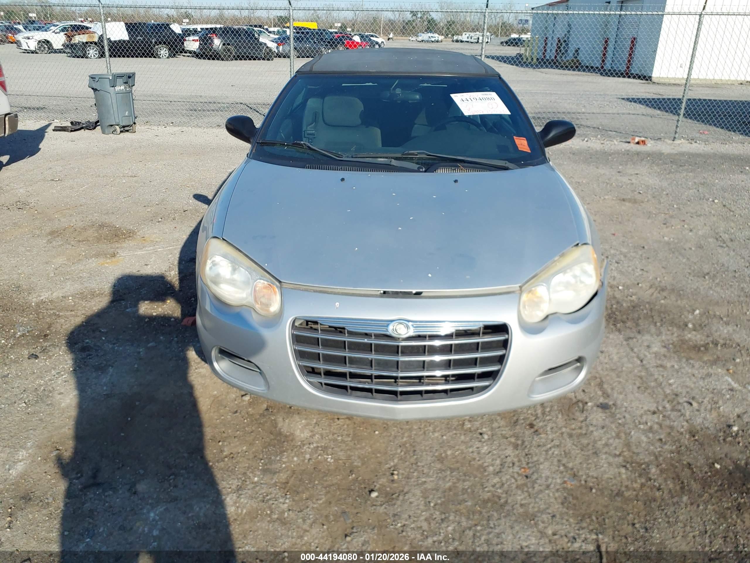 CHRYSLER SEBRING image 6