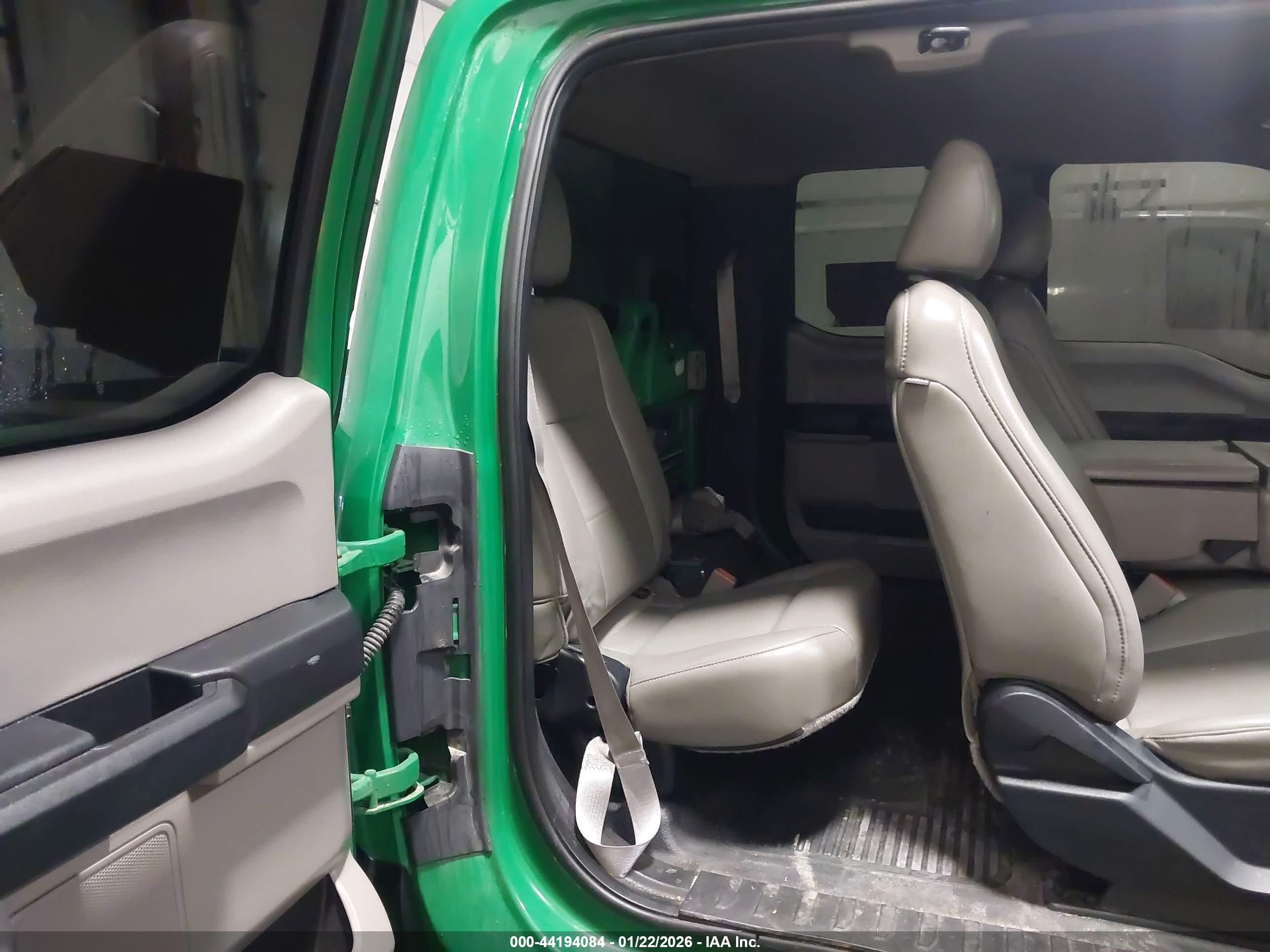 FORD F-350 image 7